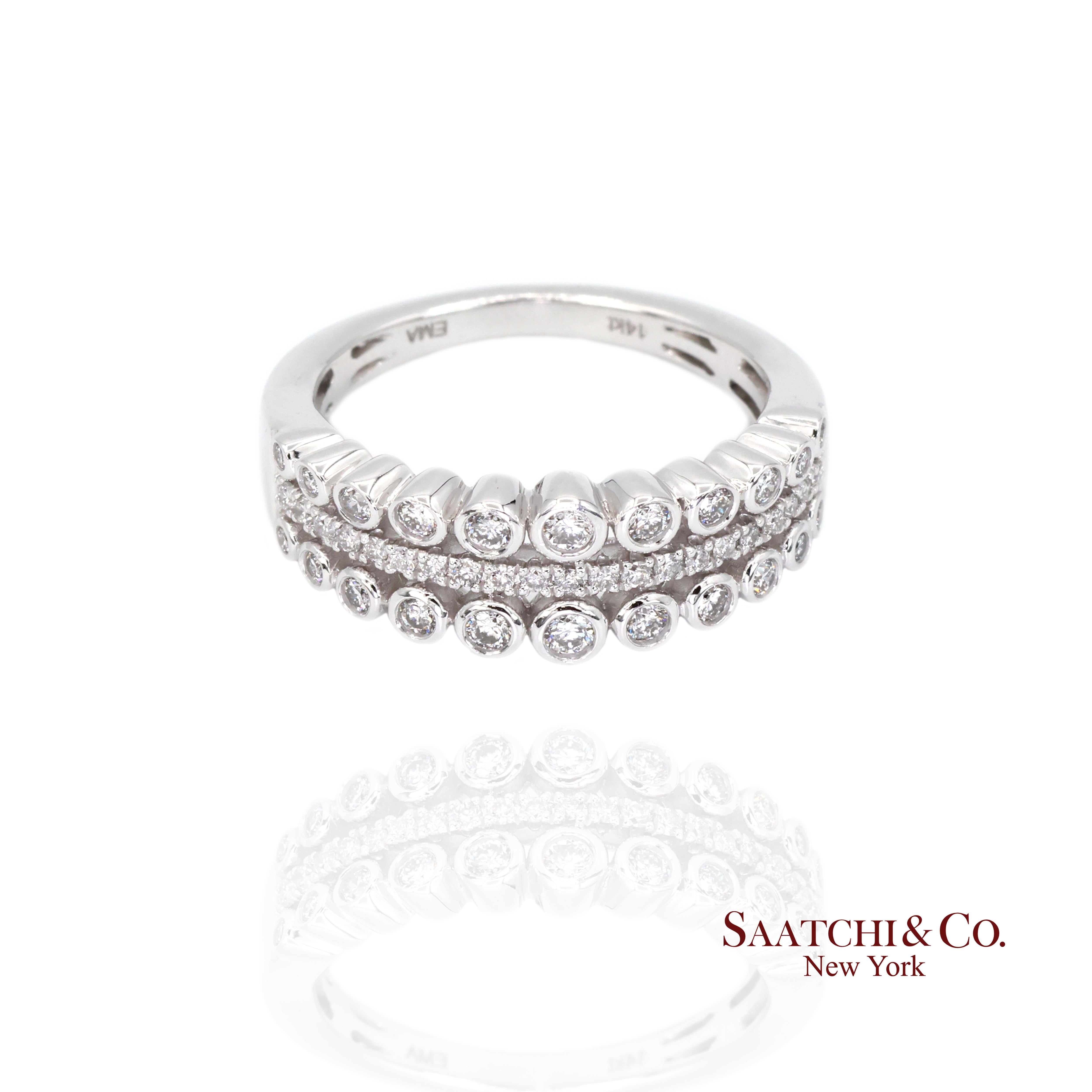 Anillo de diamantes naturales de oro blanco de 14k 585 en Nuevo estado para la venta en New York, NY