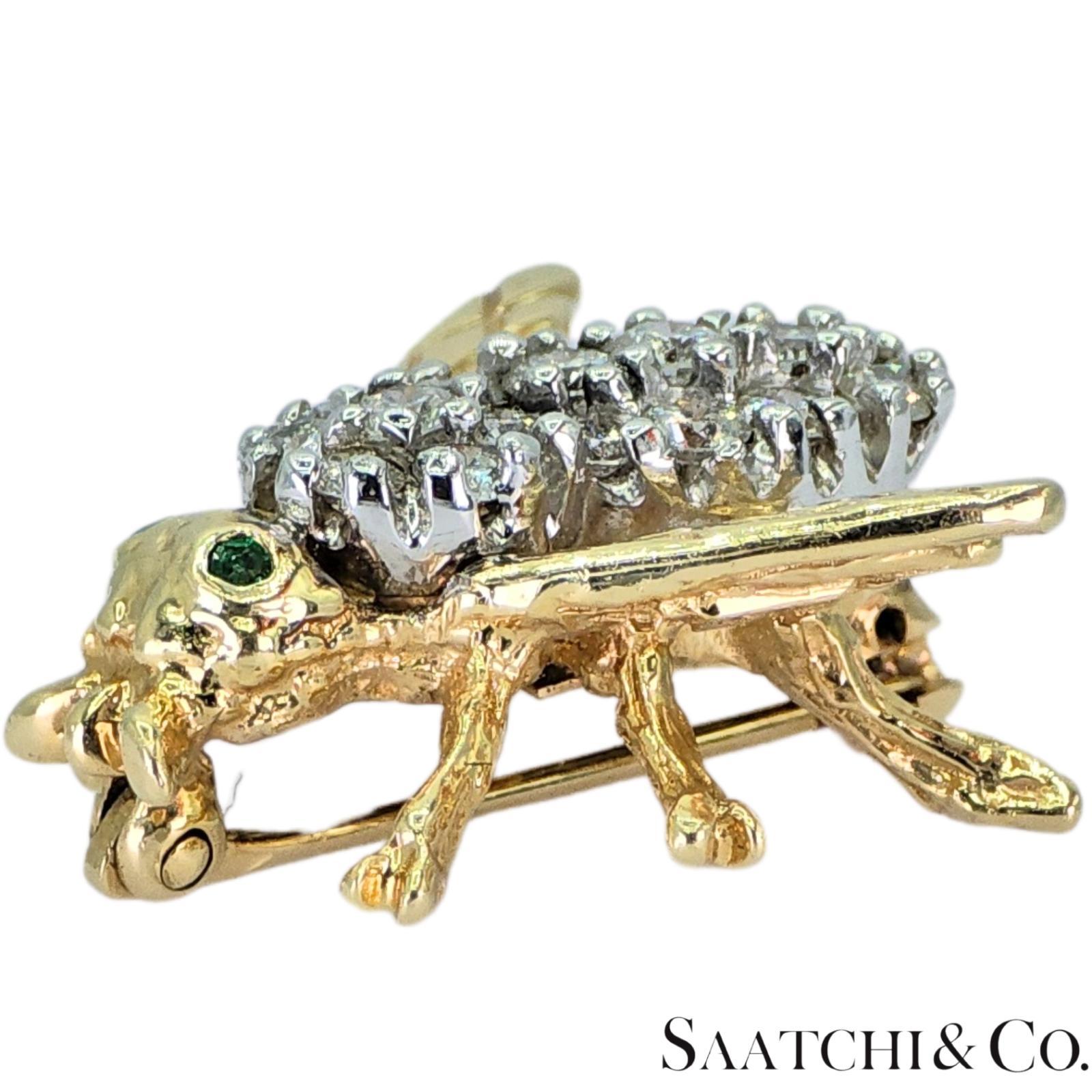 14k 585 Yellow Gold Natural Diamond Bee Shape Brooch/Pin For Sale 1
