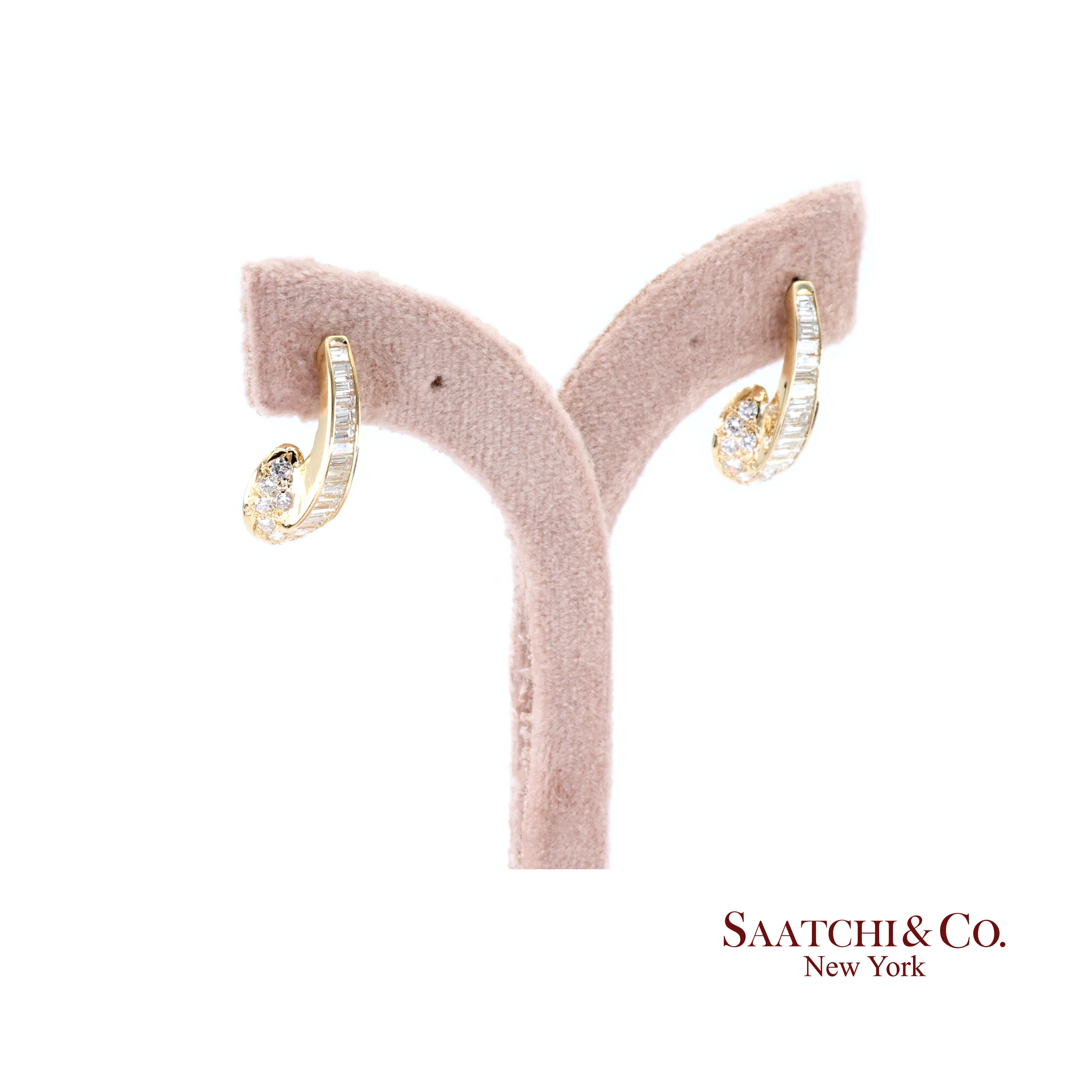 Diamond Gold Earrings

Metal Type: 14k Yellow Gold
Total Item Weight: 4.2 Grams
Dimensions: Length 22.0mm X Width 11.0mm X Height 7.0mm
1:
Primary Stone: Diamond
Primary Carat Weight: 2.75 Ct.
No. Of Diamond: 50
Diamond Clarity Grade: VVS
Diamond