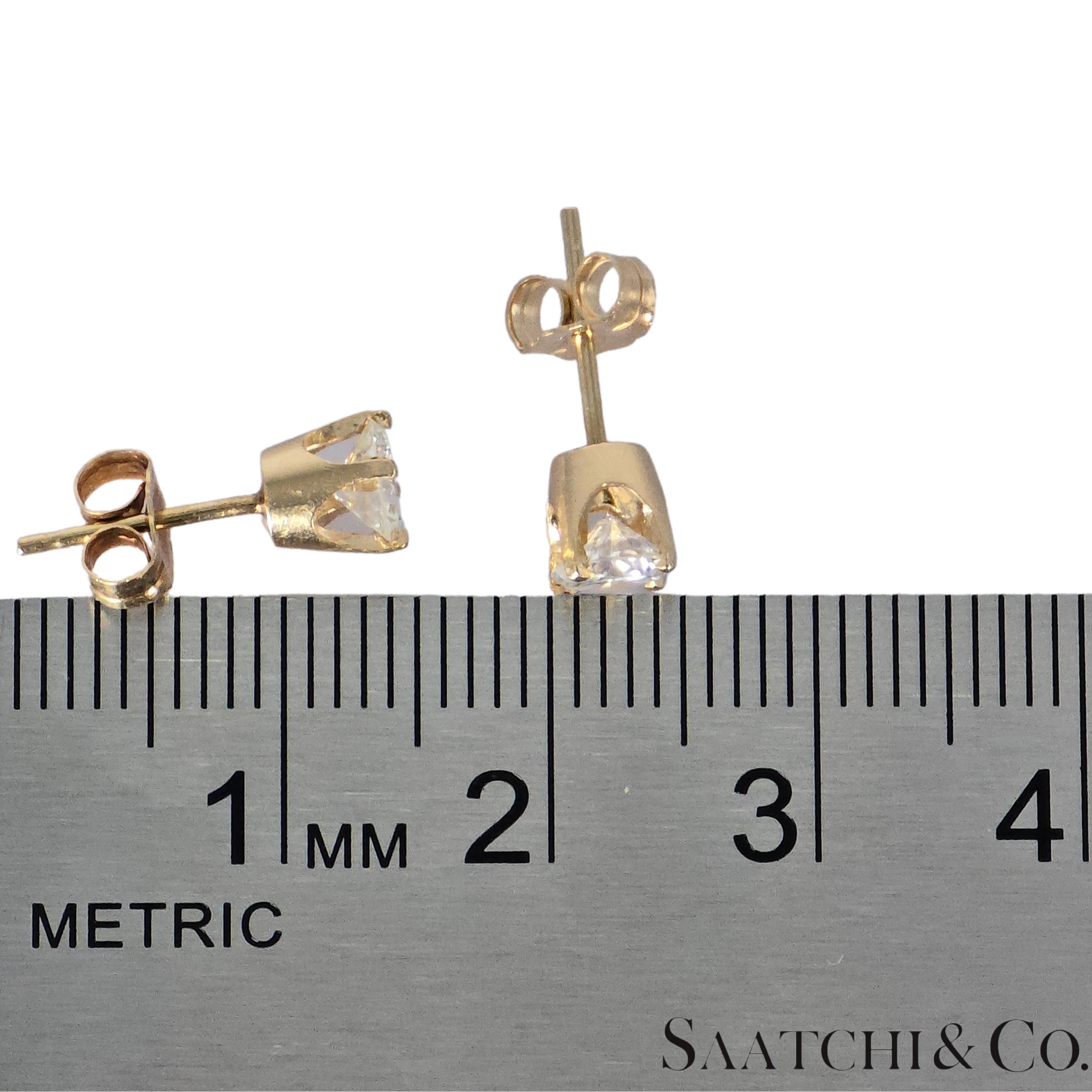 14k 585 Gelbgold Natürlicher Diamant Vintage Ohrstecker im Angebot 5