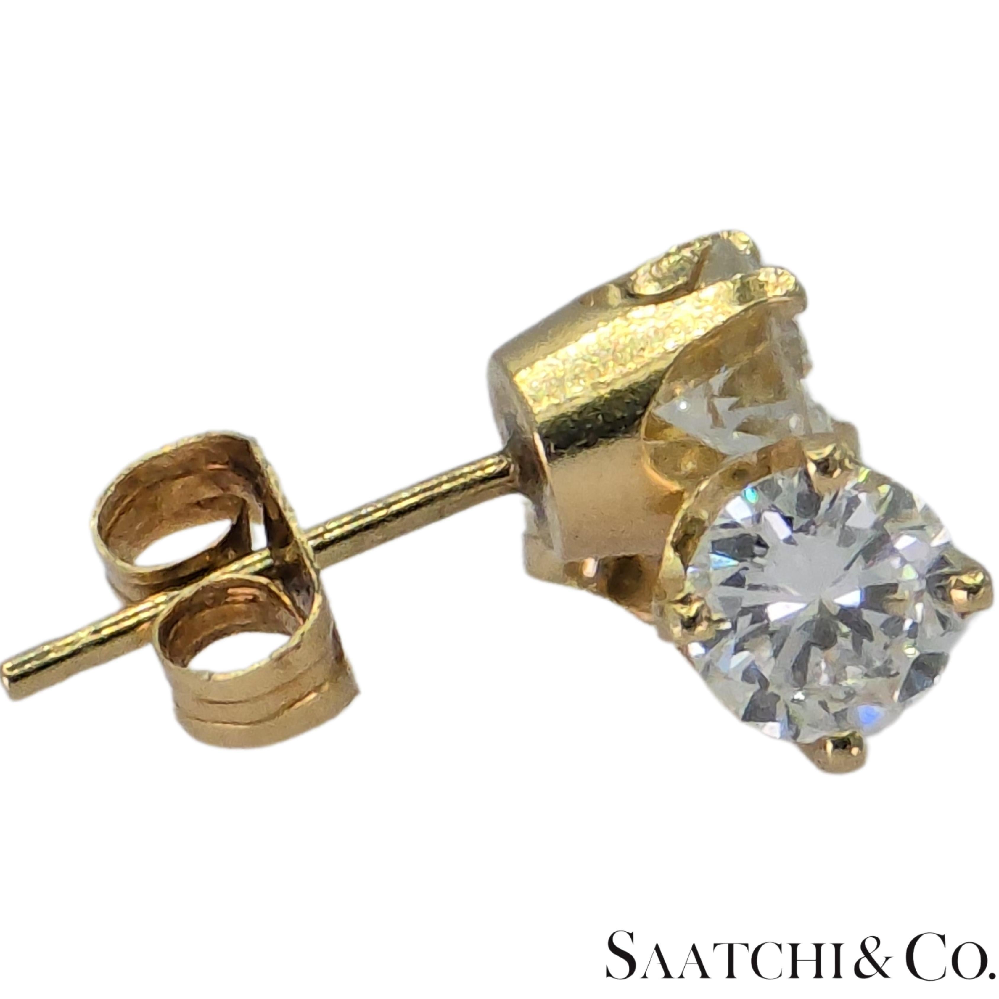 14k 585 Gelbgold Natürlicher Diamant Vintage Ohrstecker (Zeitgenössisch) im Angebot