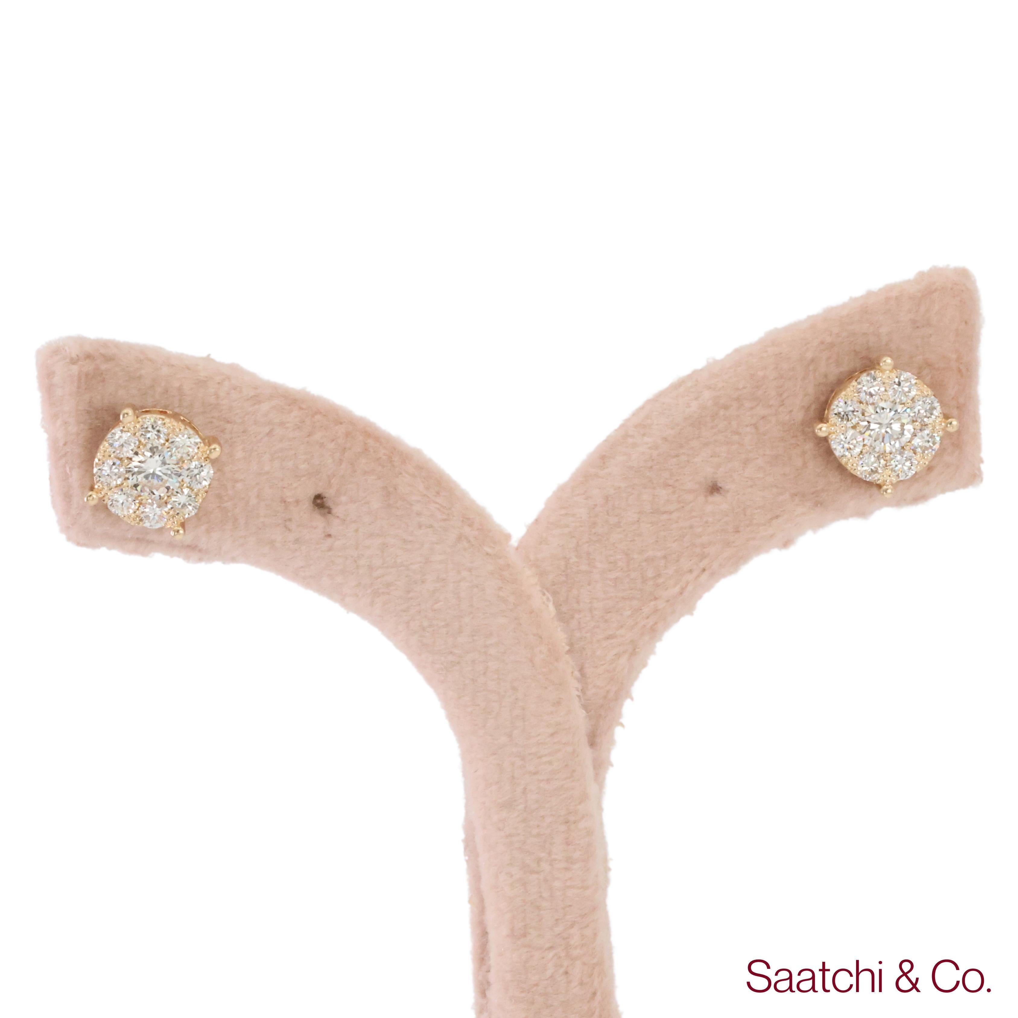 Women's or Men's 14k 585 Yellow Gold Round Cut Diamond Cluster Stud Earrings For Sale