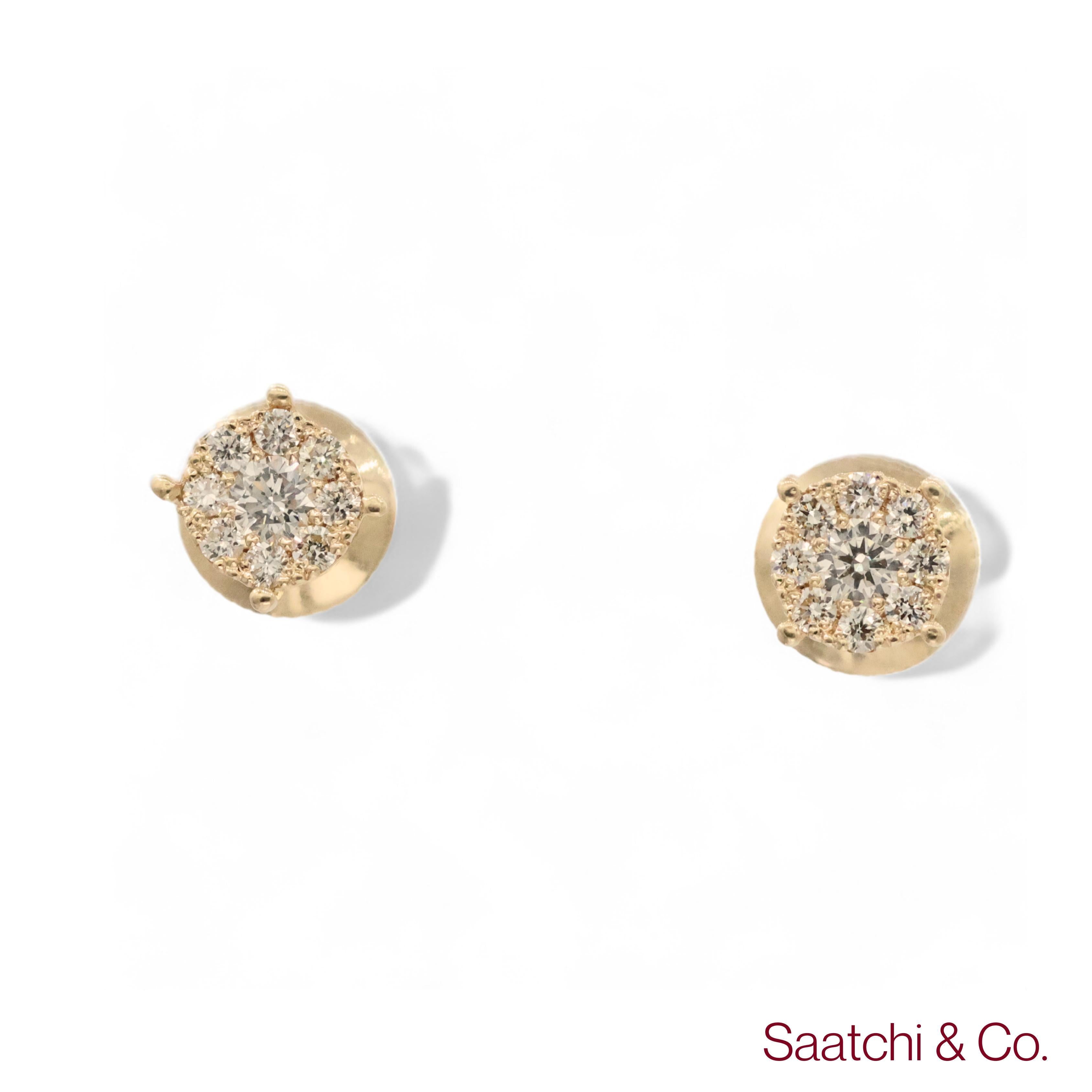 14k 585 Yellow Gold Round Cut Natural Diamond Cluster Stud Earrings For Sale 4