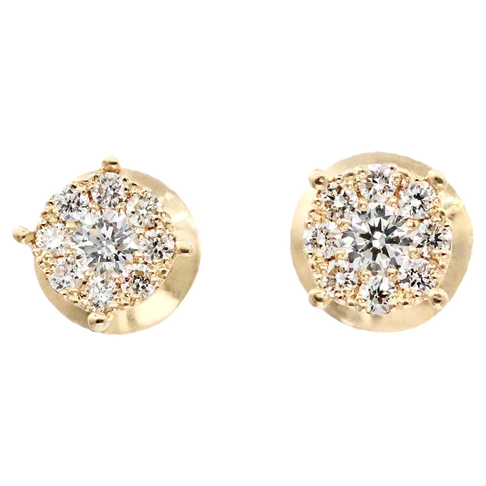 14k 585 Yellow Gold Round Cut Natural Diamond Cluster Stud Earrings For Sale