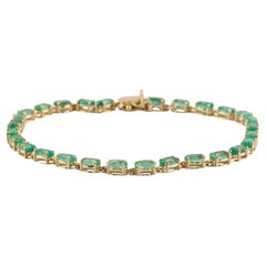 14K 6.30ctw Emerald Link Bracelet - Stunning Yellow Gold Design, Statement Piece