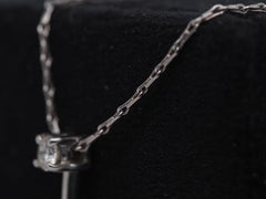 Colgante de tres piedras con diamantes de 0,70 quilates en oro de 14k con cadena - VHK#1006a