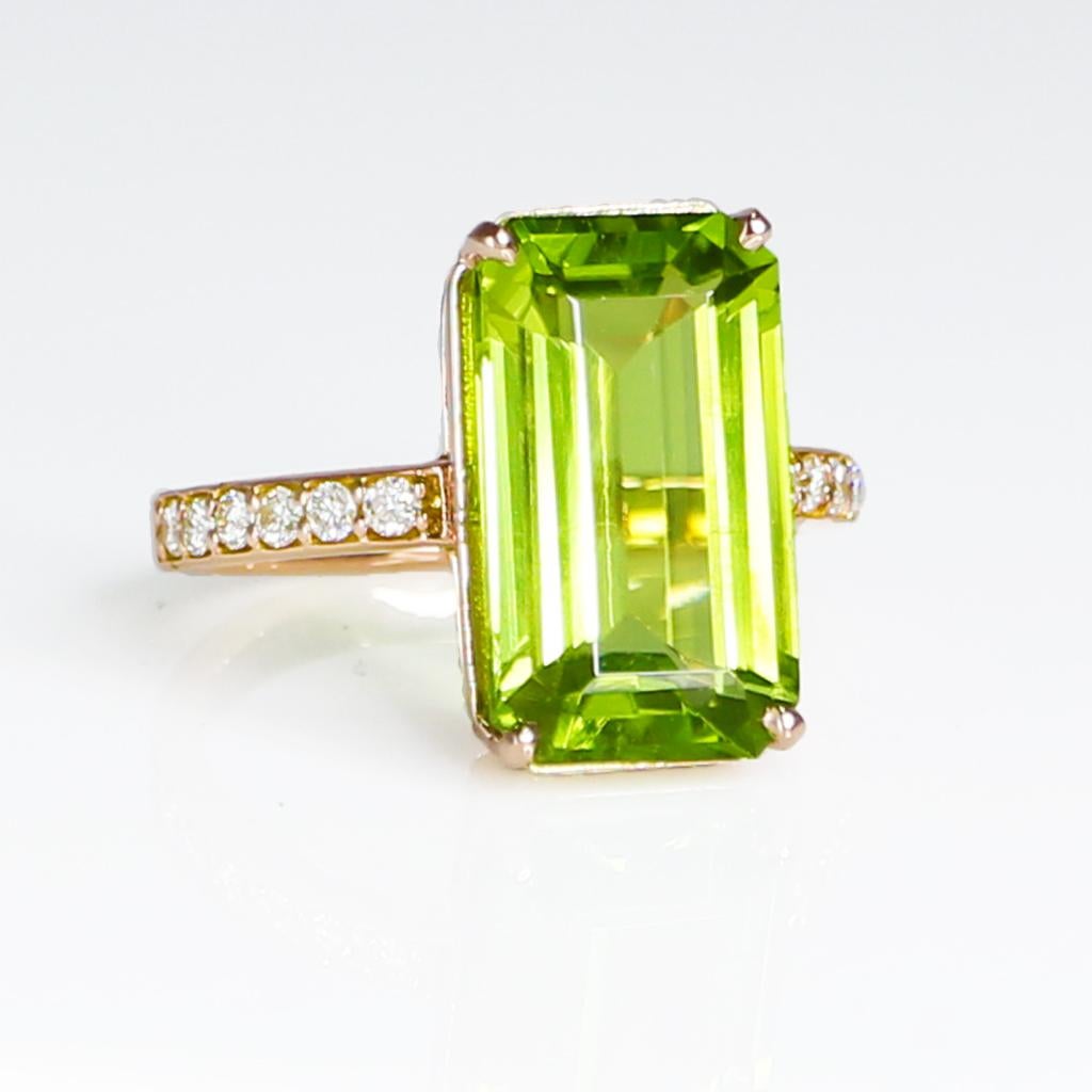 IGI 14k 7.30 Carat Top Peridot&Diamond Antique Art Deco Style Engagement Ring In New Condition For Sale In Kaohsiung City, TW