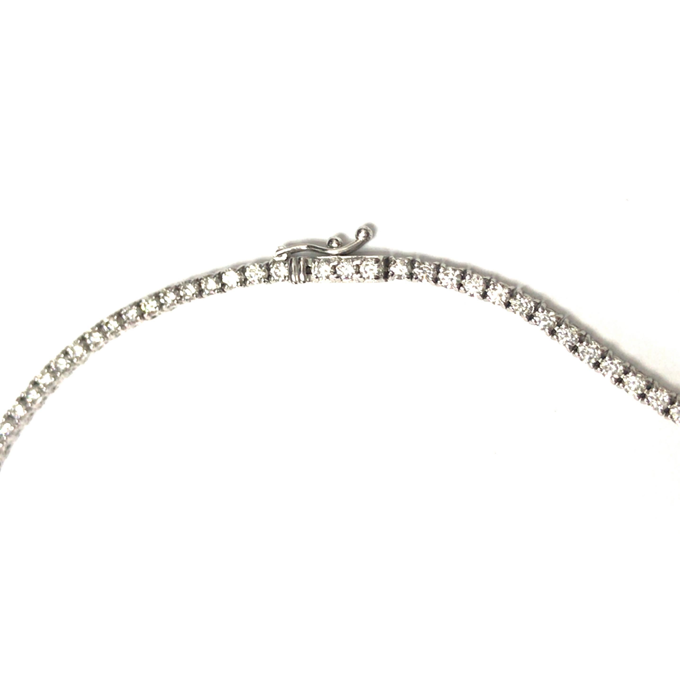 14K 7.80 Carat Diamond Tennis Necklace White Gold In Good Condition For Sale In Boca Raton, FL