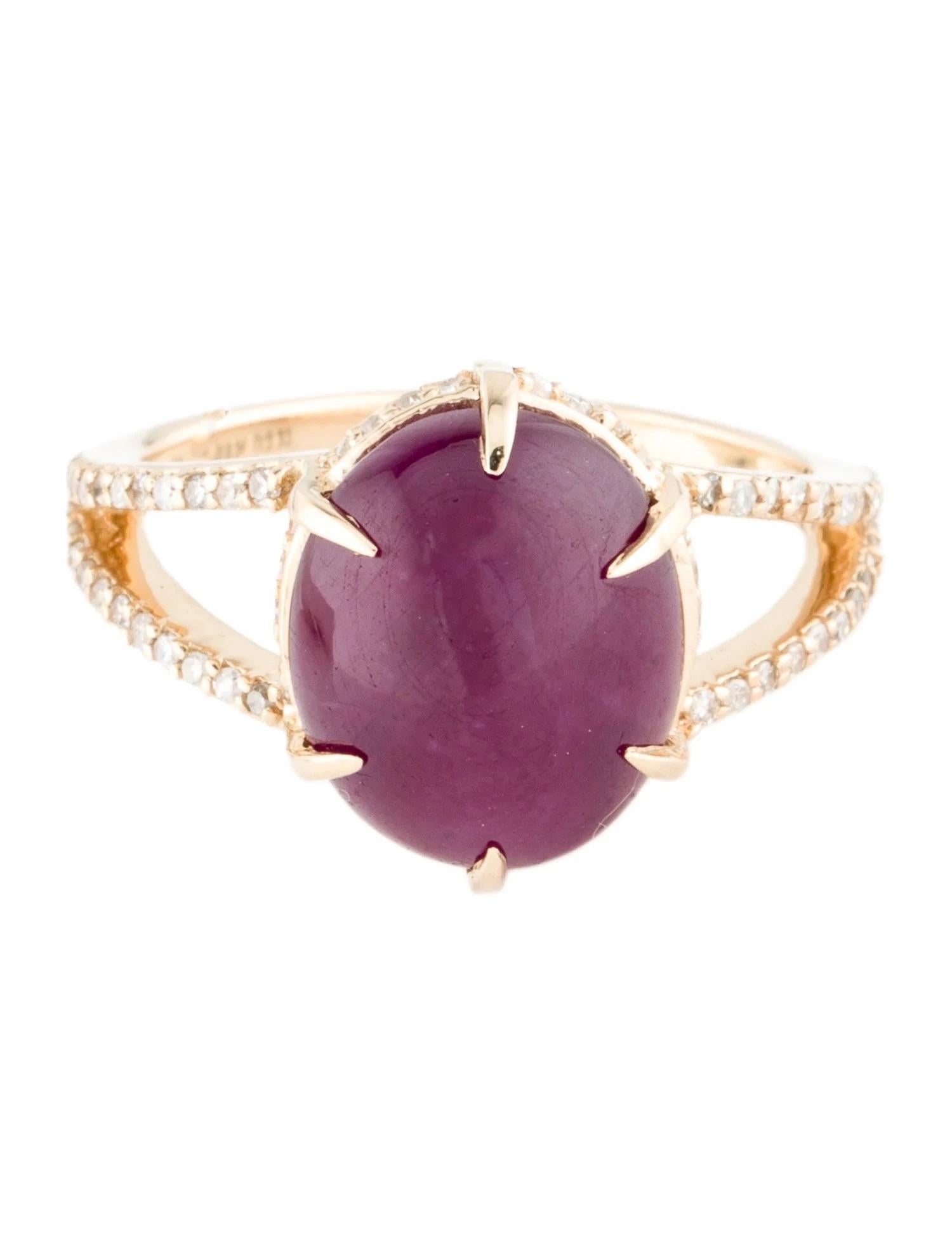 Anillo de Cóctel de 14K con Rubí y Diamantes de 8,04 ct  Rubí Cabochon Oval  OroAmarillo  Talla Artista