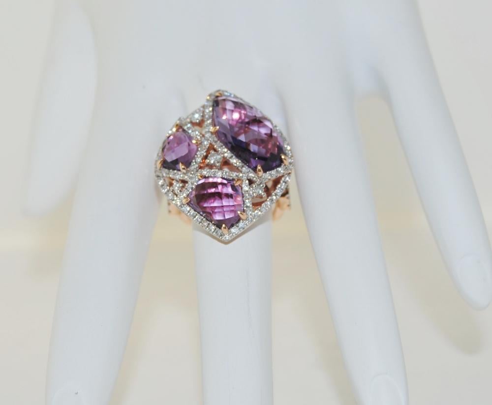 14 Karat 9.59 Carat Amethyst and Diamond Ring In New Condition For Sale In Los Angeles, CA