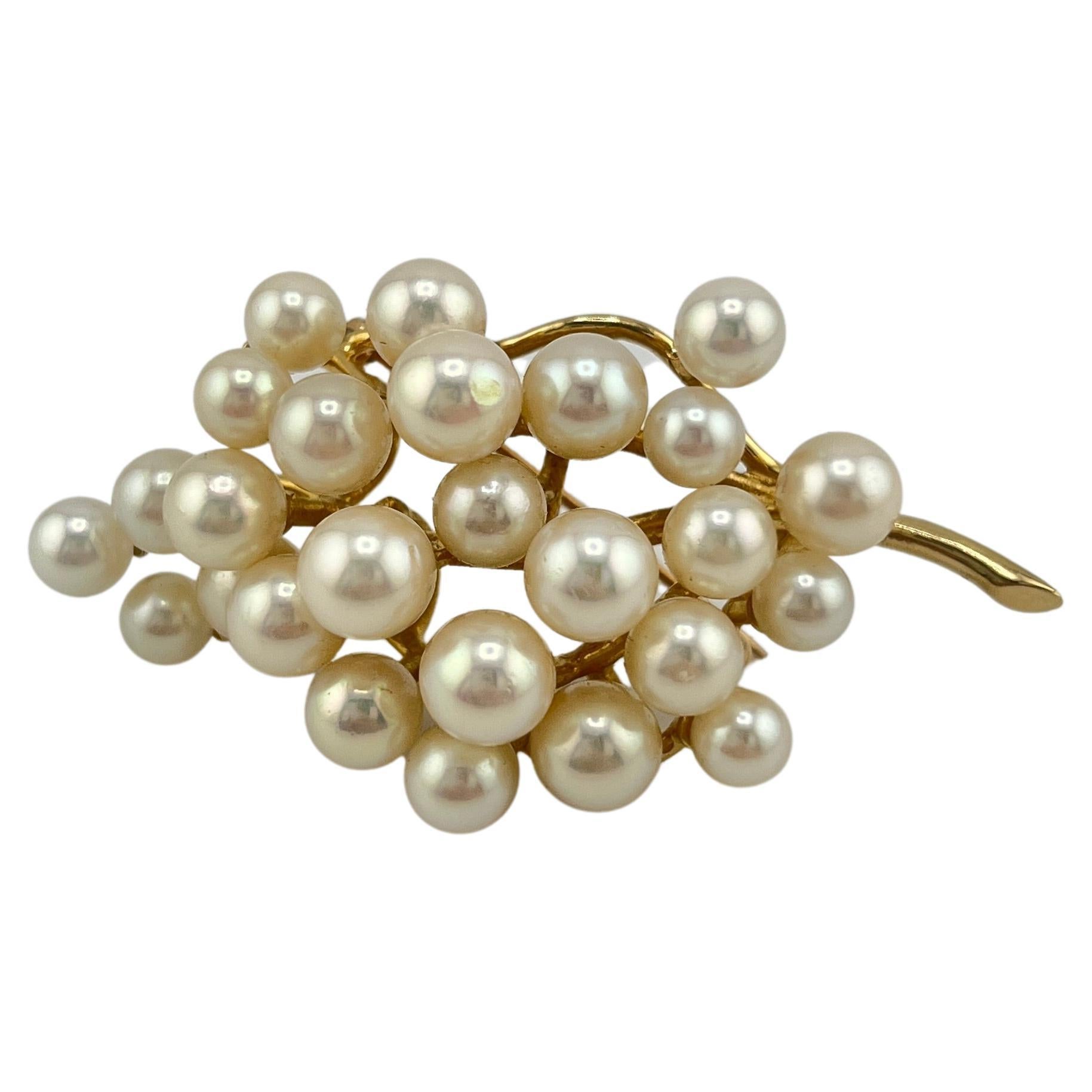 14k Akoya Pearl Brooch For Sale