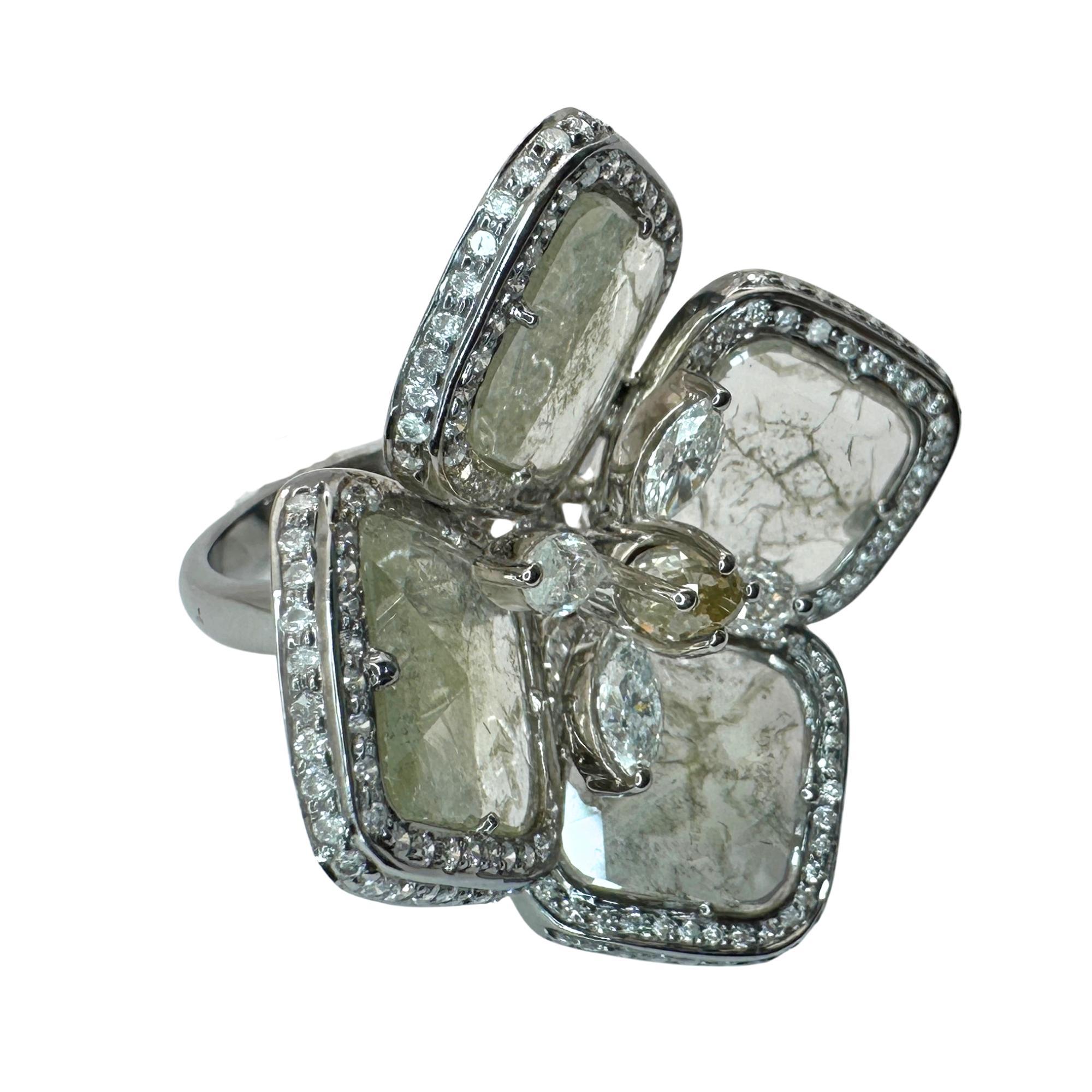 14k All Natural Diamond Flower Cocktail Ring In Good Condition For Sale In New York, NY