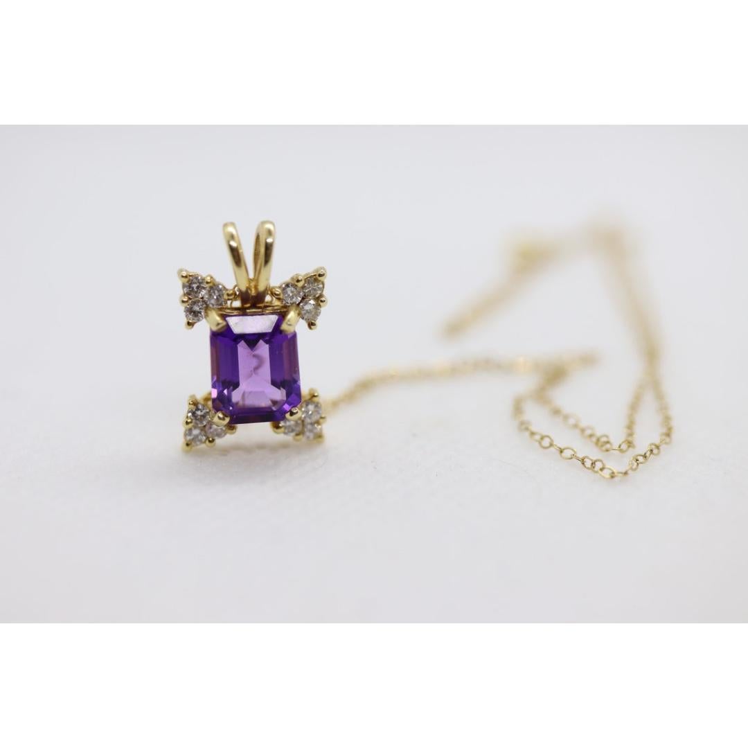 Pendentif 14k en améthyste taille émeraude et diamants. Étoile à grappes de diamants et 16 pouces en vente 6