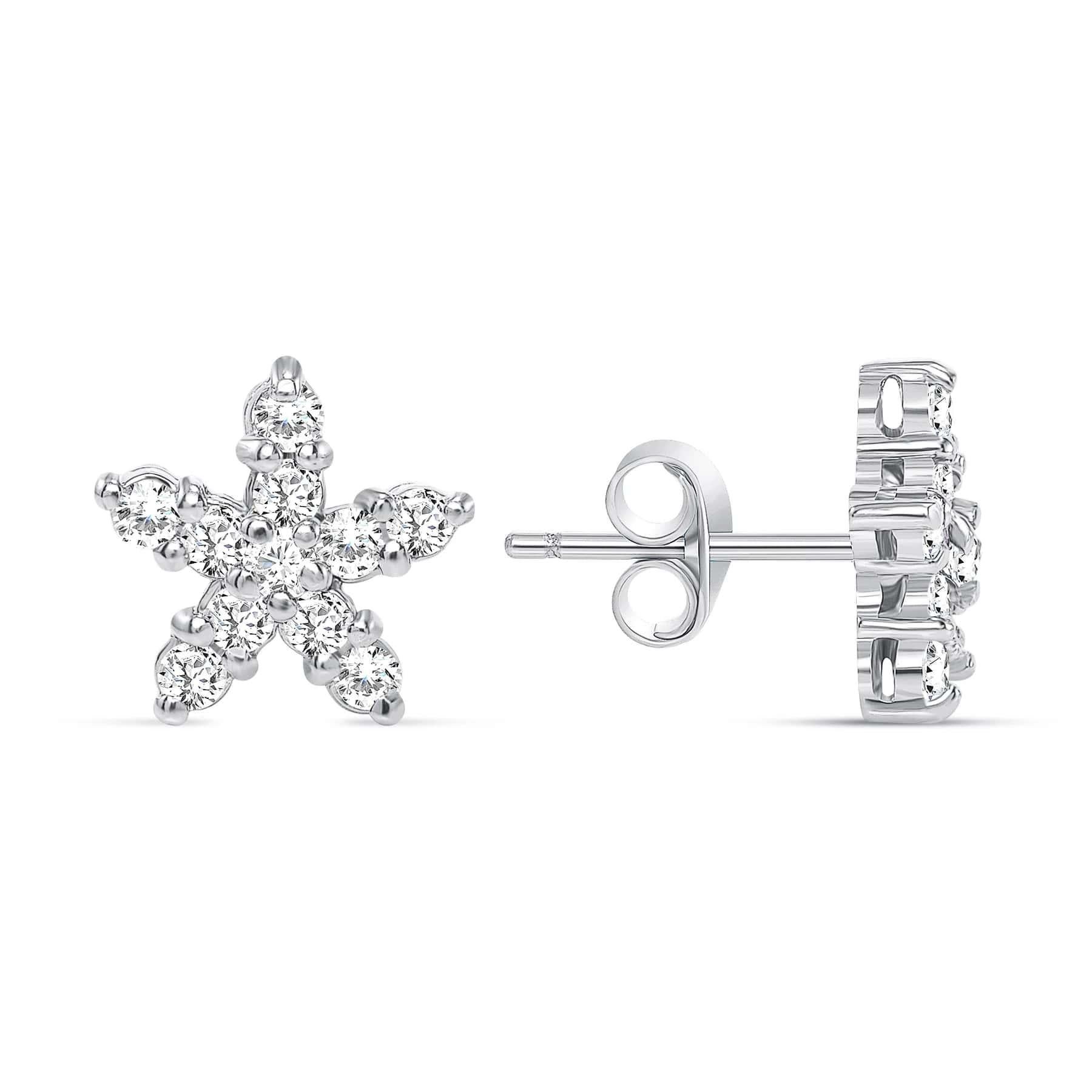 Amily's Star Shape Diamond Earrings In New Condition For Sale In Los Angeles, CA