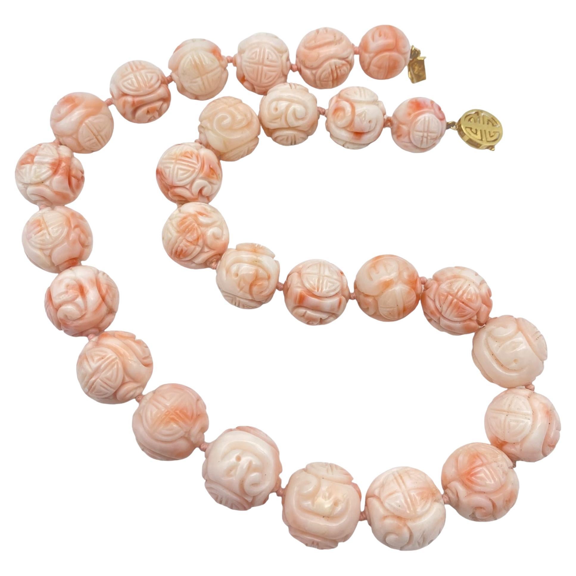 14K Engelhaut Koralle Individuell geschnitzte Perlen 18" Halskette Kunstfertigkeit