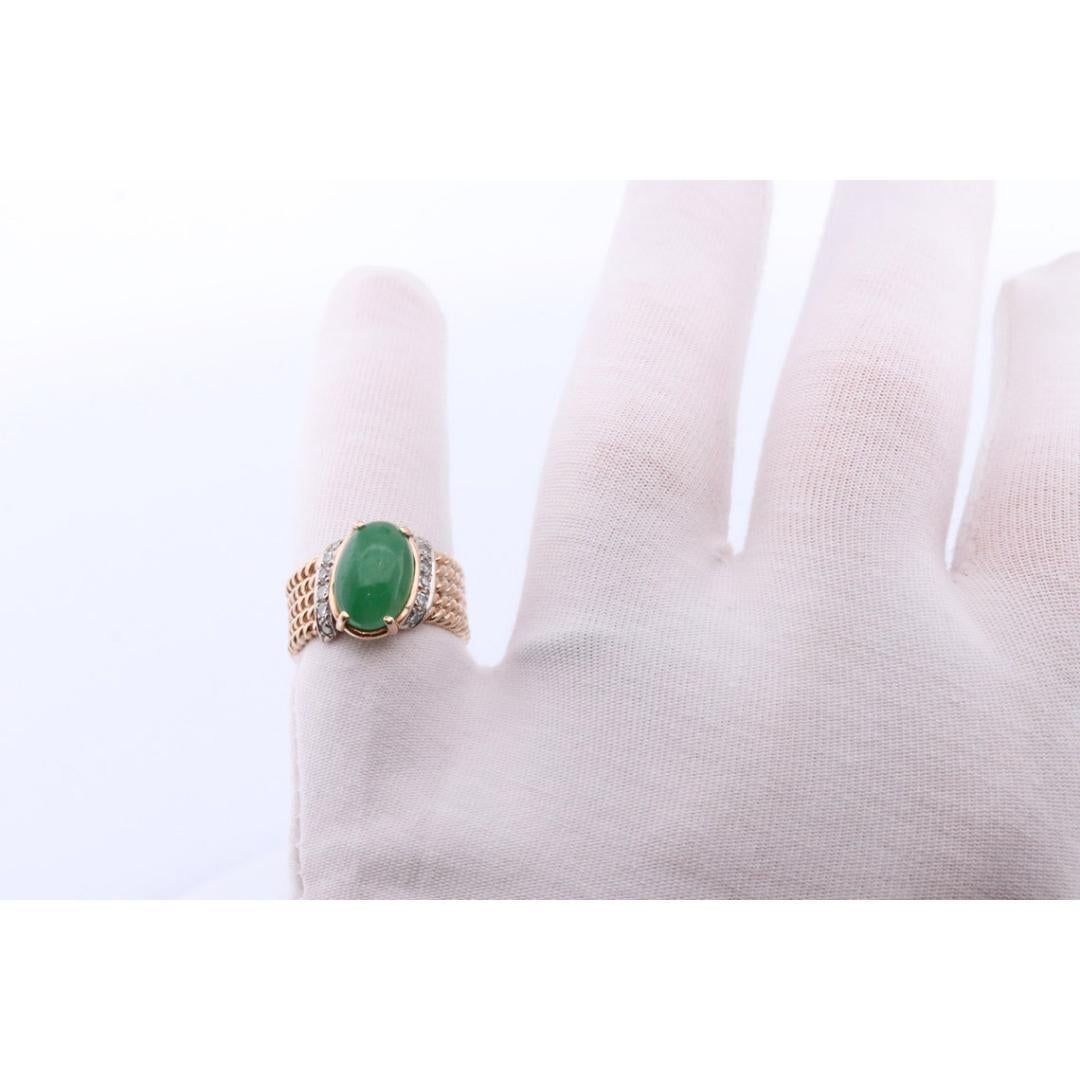 14k Apfel-Jade-Diamantring. Jade Cabochon Ring in Zackenform. Akzentuiert mit Diamanten im Angebot 2