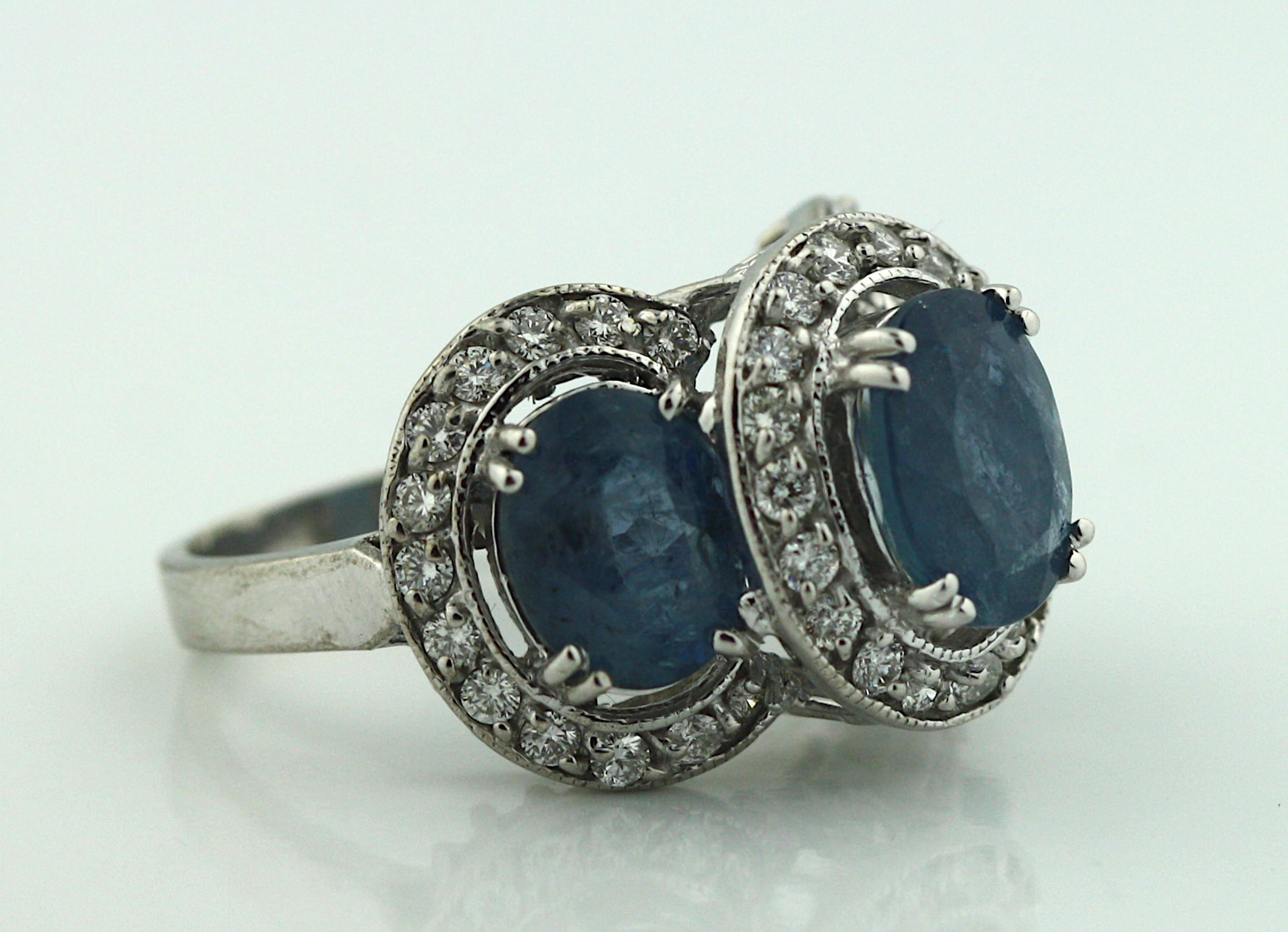 14K Aquamarine and Diamond Ring In Good Condition In Palm Beach, FL