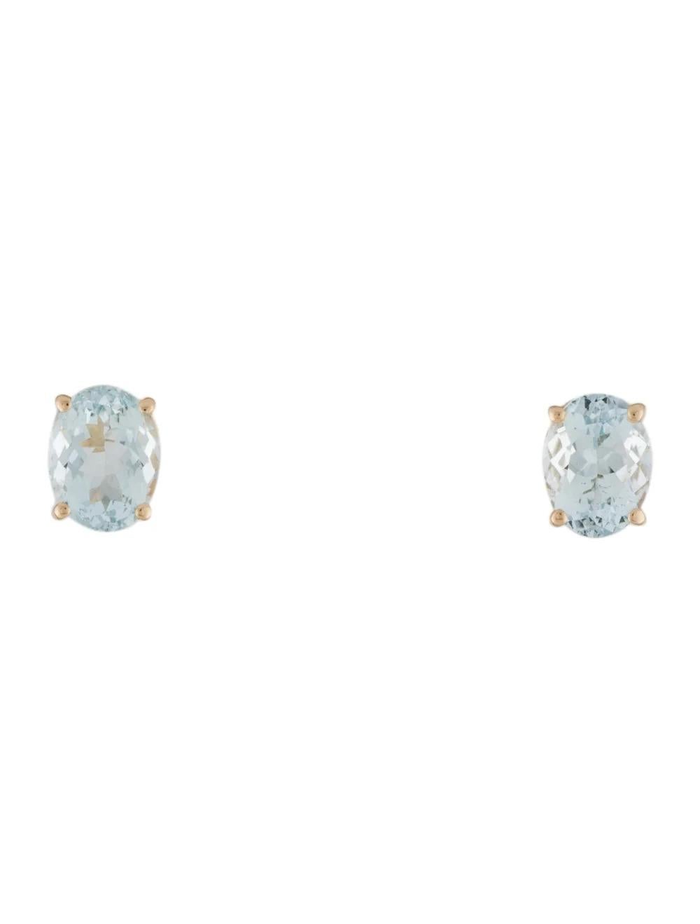 Indulge in timeless elegance with these exquisite 14K yellow gold stud earrings, adorned with captivating oval aquamarines. Crafted with precision and finesse, these earrings exude sophistication and grace.

Specifications:

* Metal Type: 14K Yellow
