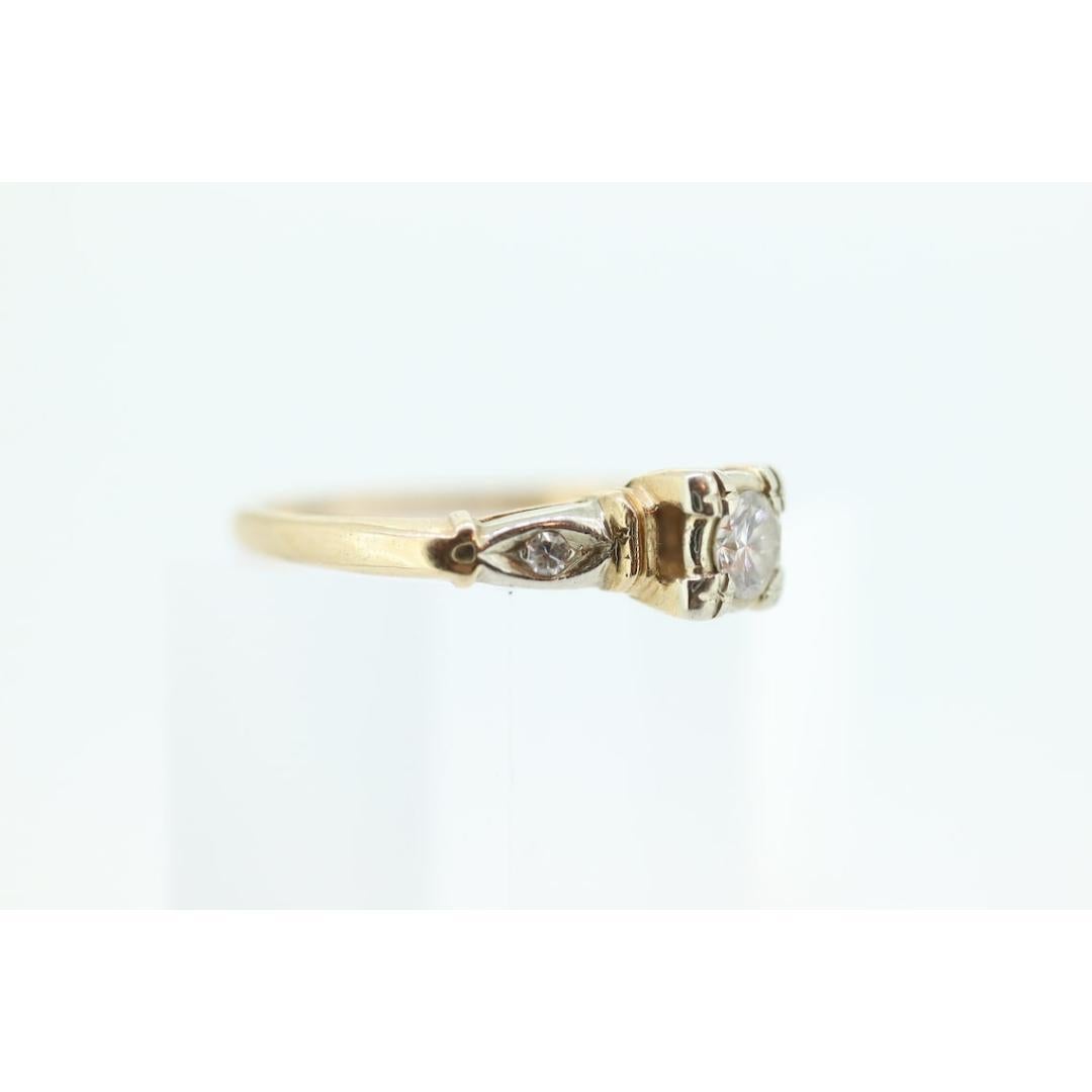 14k Art Deco Diamond ring. 14k White Yellow Gold Square cathedral Ring. In Good Condition For Sale In Port Charlotte, FL