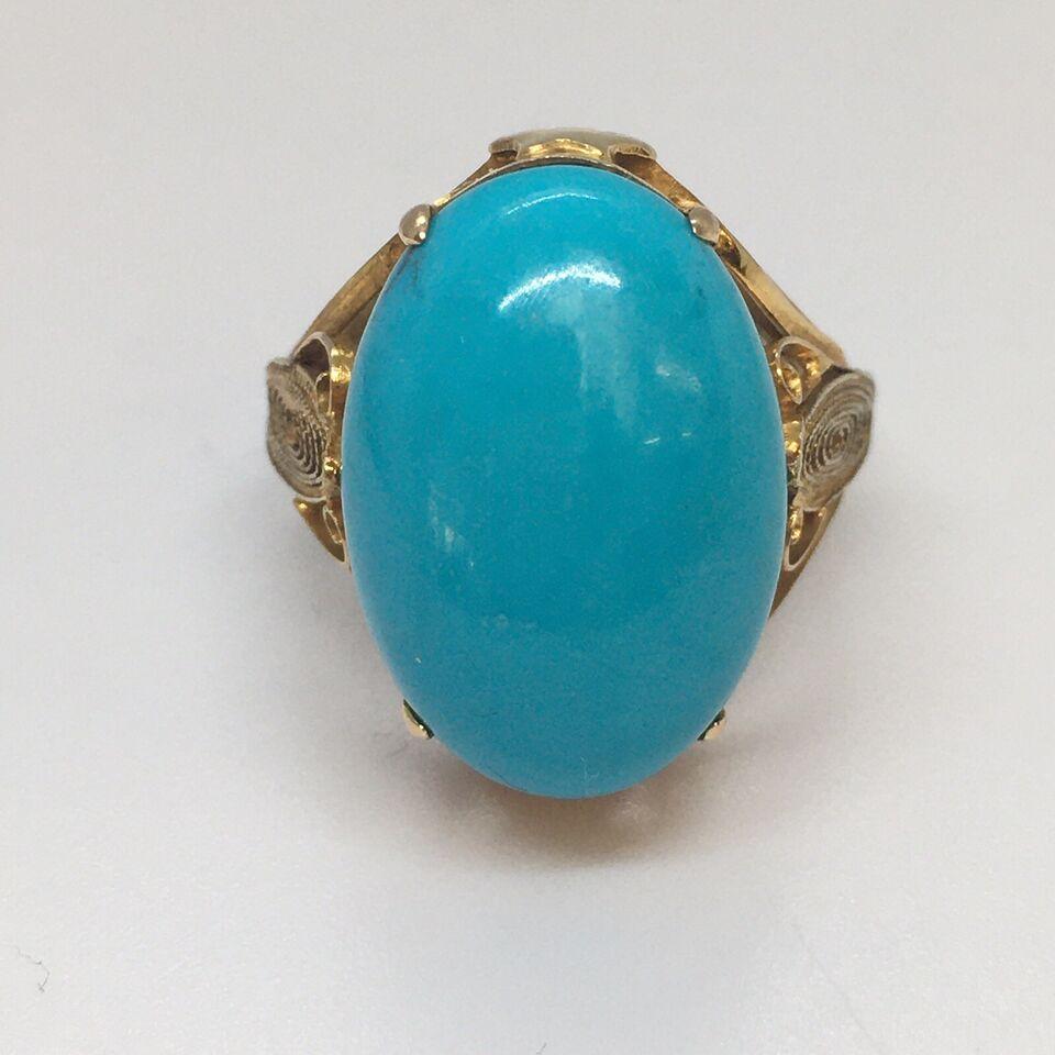 14K Art Deco Yellow Gold 1930s Filigree Ring Arizona Sleeping beauty Turquoise In Excellent Condition For Sale In Santa Monica, CA