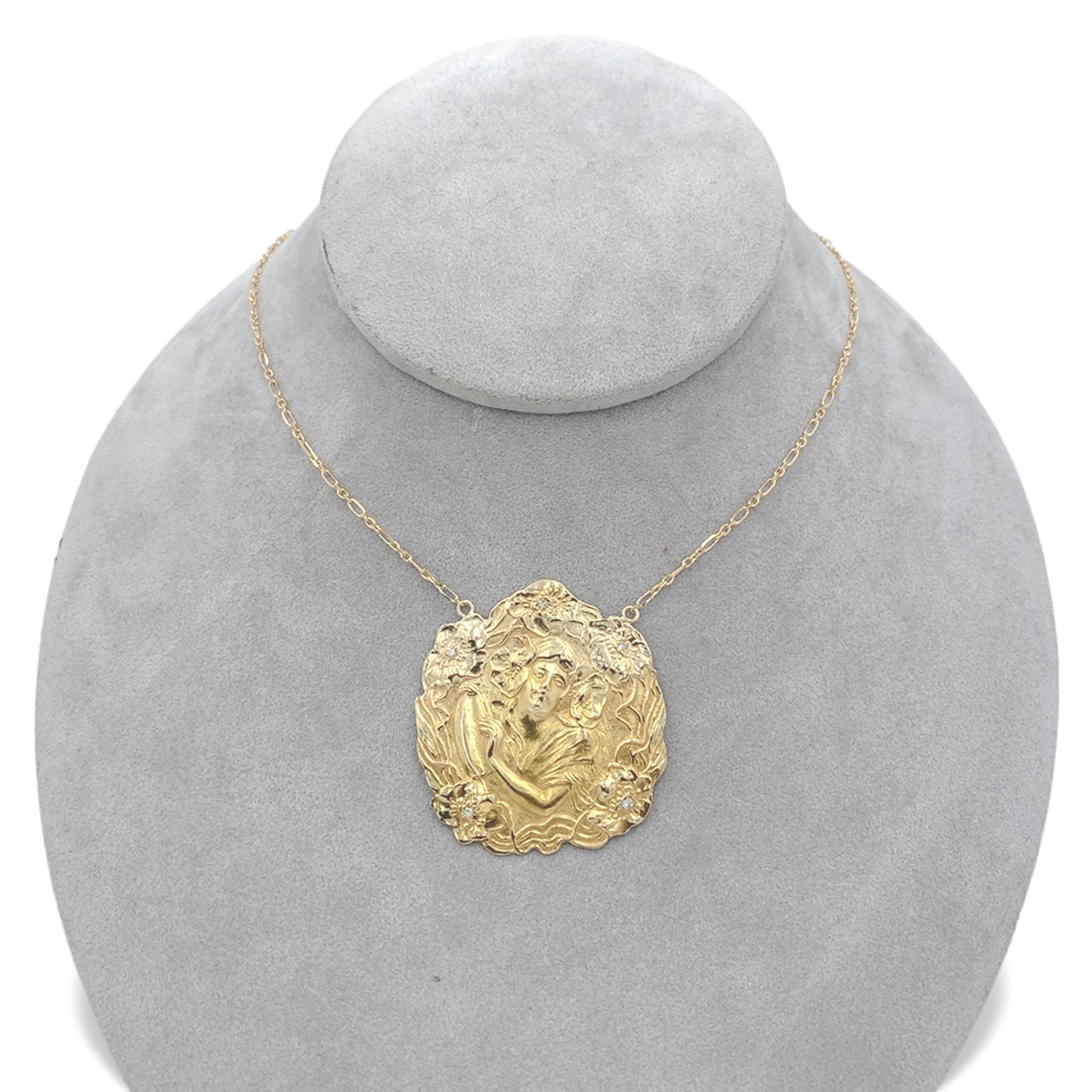 da uomo o donna Collana Art Nouveau 14K con Donna Figurata e Fiori con Diamanti in vendita