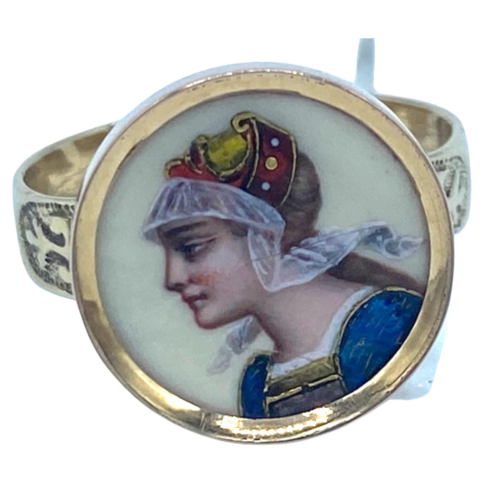 14K Art Nouveau Painted Cameo Ring Brilliant Colored Renaissance, circa 1900s For Sale