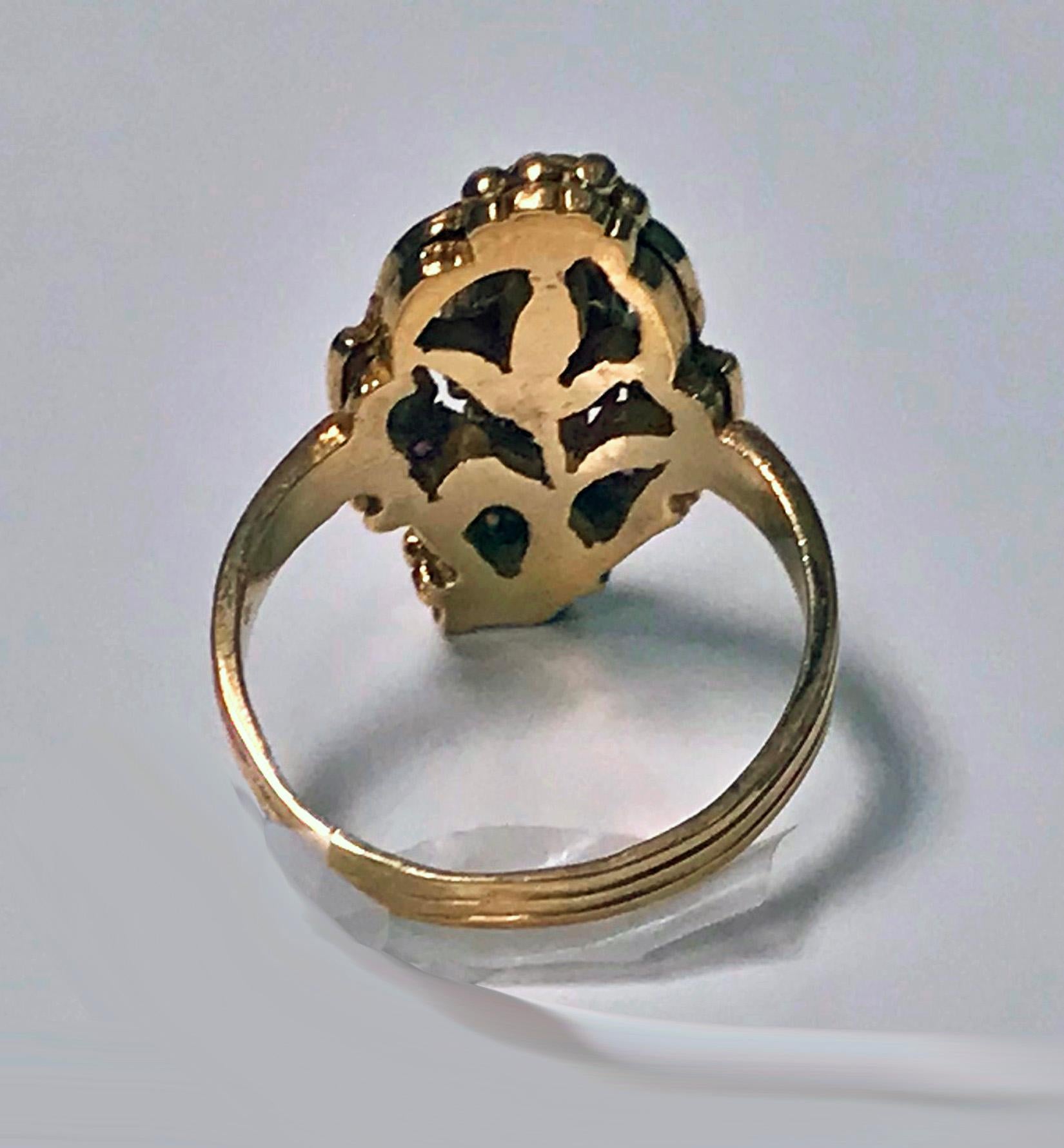 14 Karat Art Nouveau Style Paste Ring, circa 1930 1