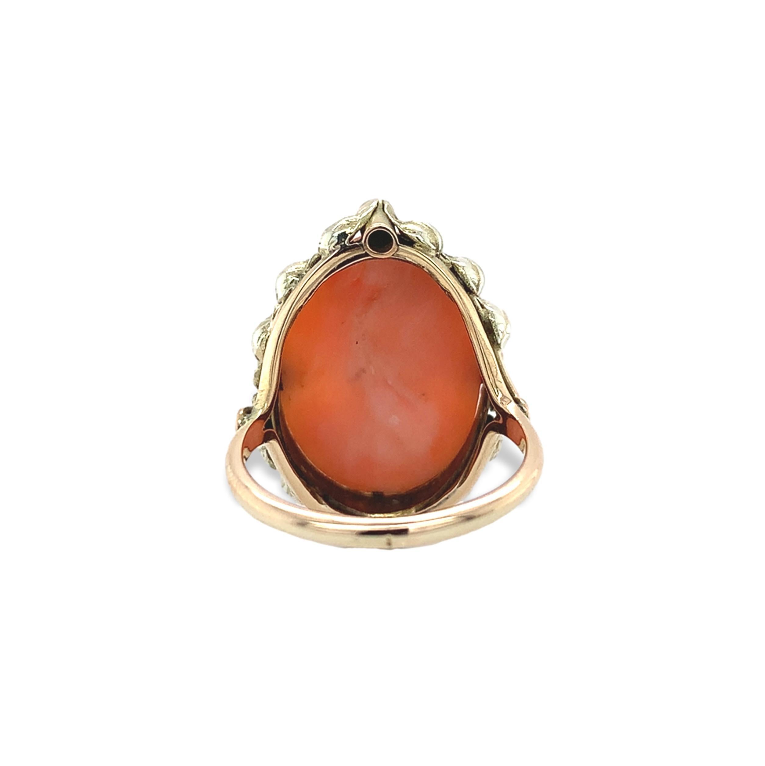 14K Arts & Crafts Bague corail camée forgée à la main taille 4.5 Bon état - En vente à Big Bend, WI
