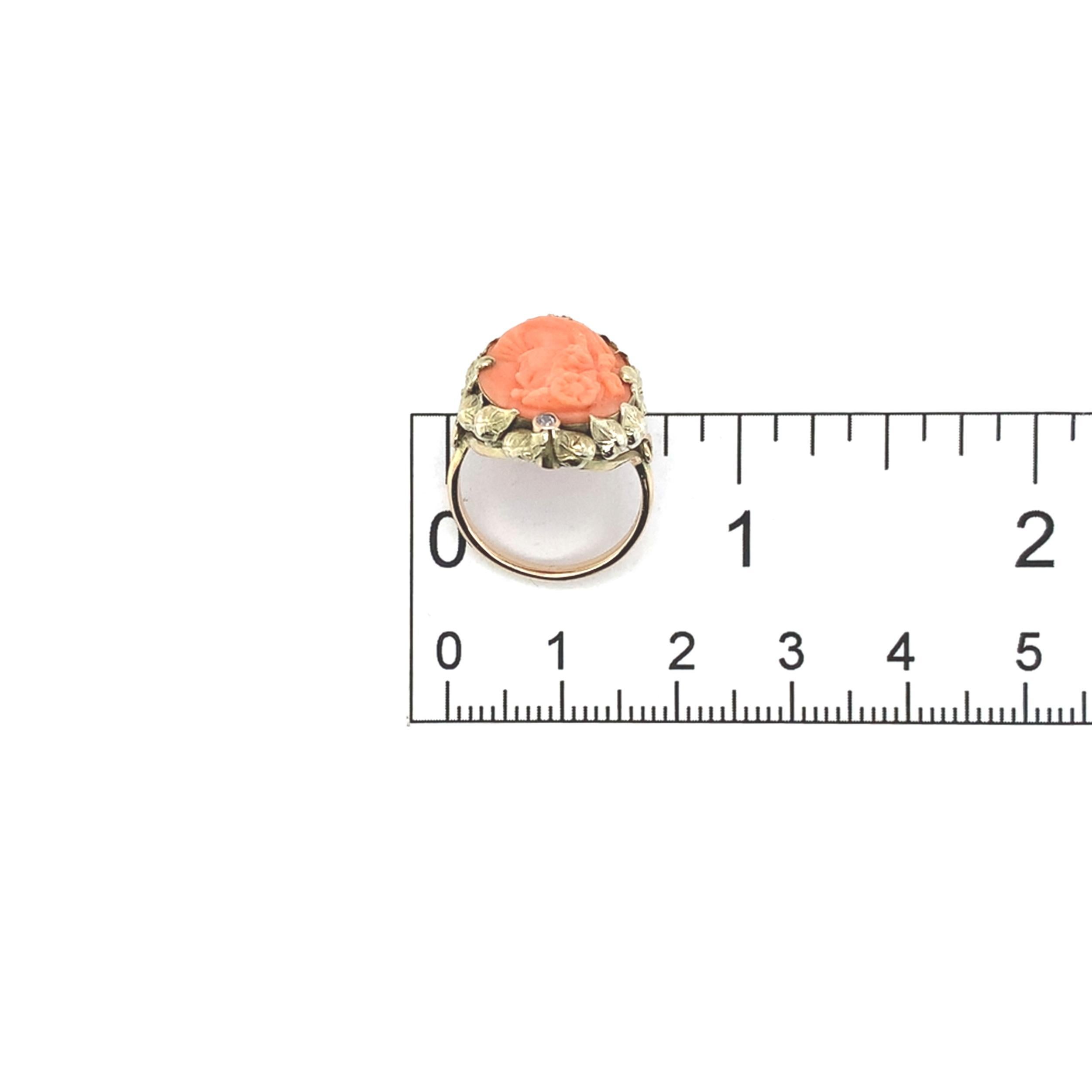 14K Arts & Crafts Bague corail camée forgée à la main taille 4.5 en vente 3