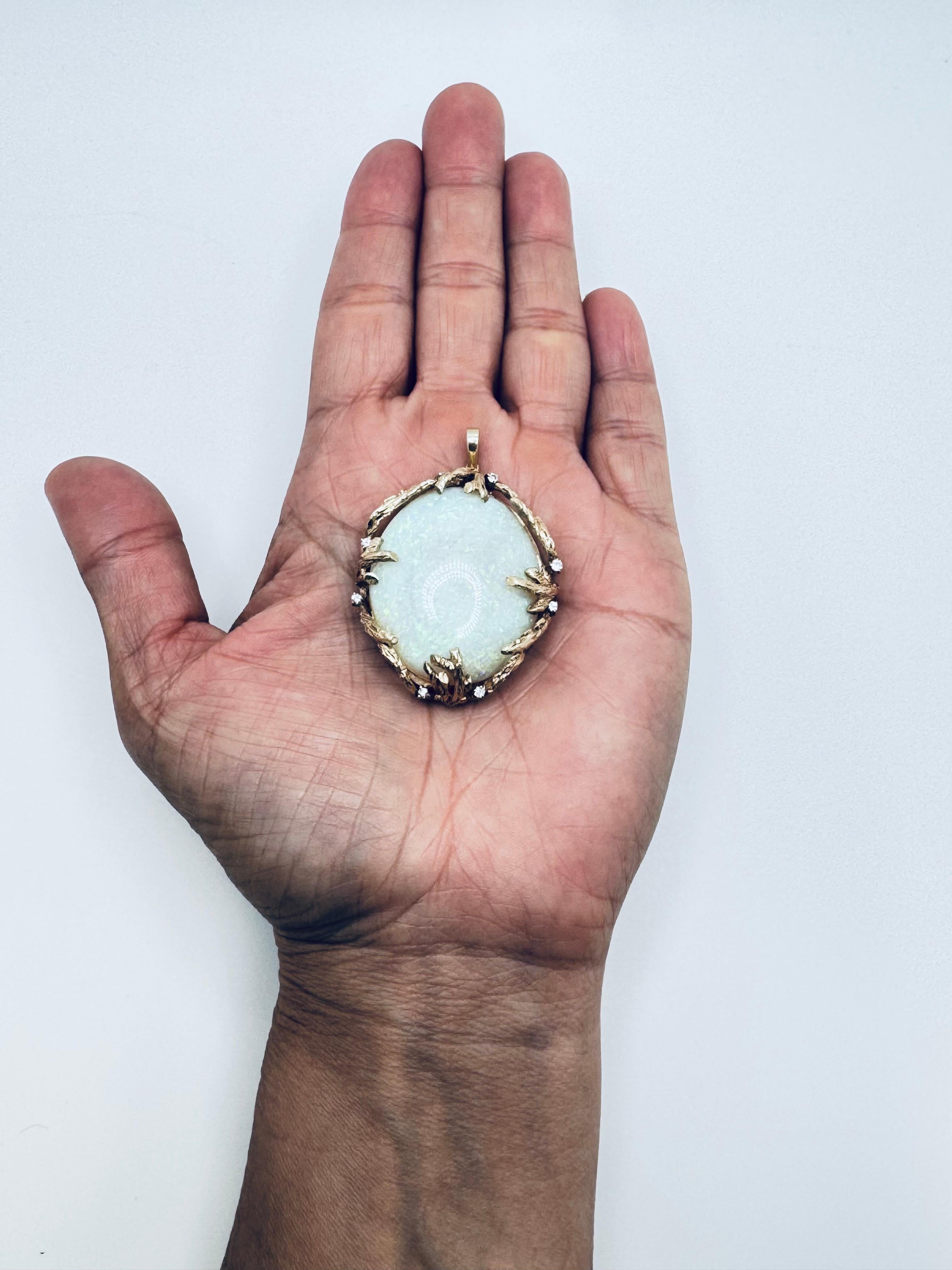 14K Australischer Opal & Diamant-Akzent Weißgold-Anhänger im Angebot 4