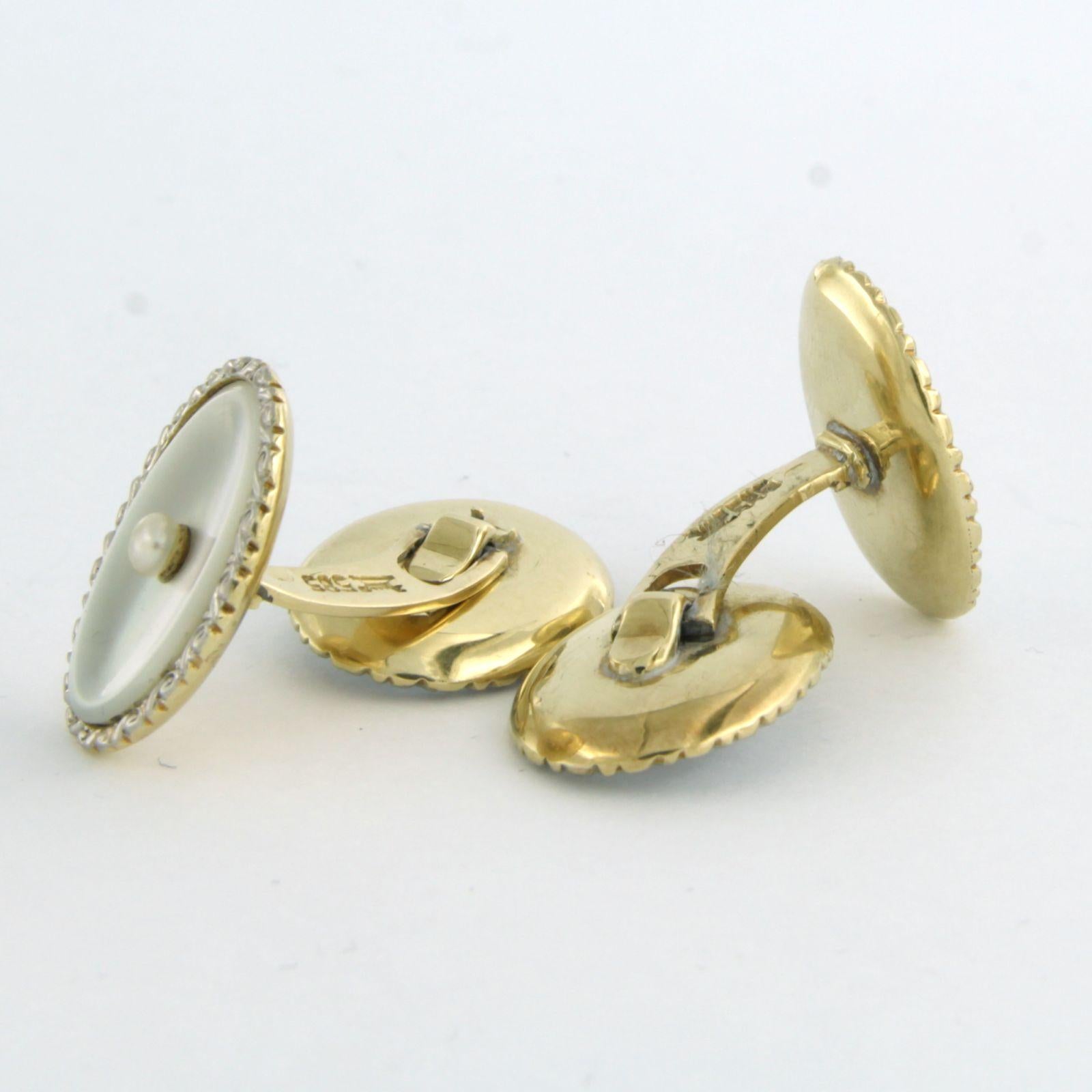Women's 14k bicolour gold cufflinks set with mother of pearl and pearls – in case For Sale
