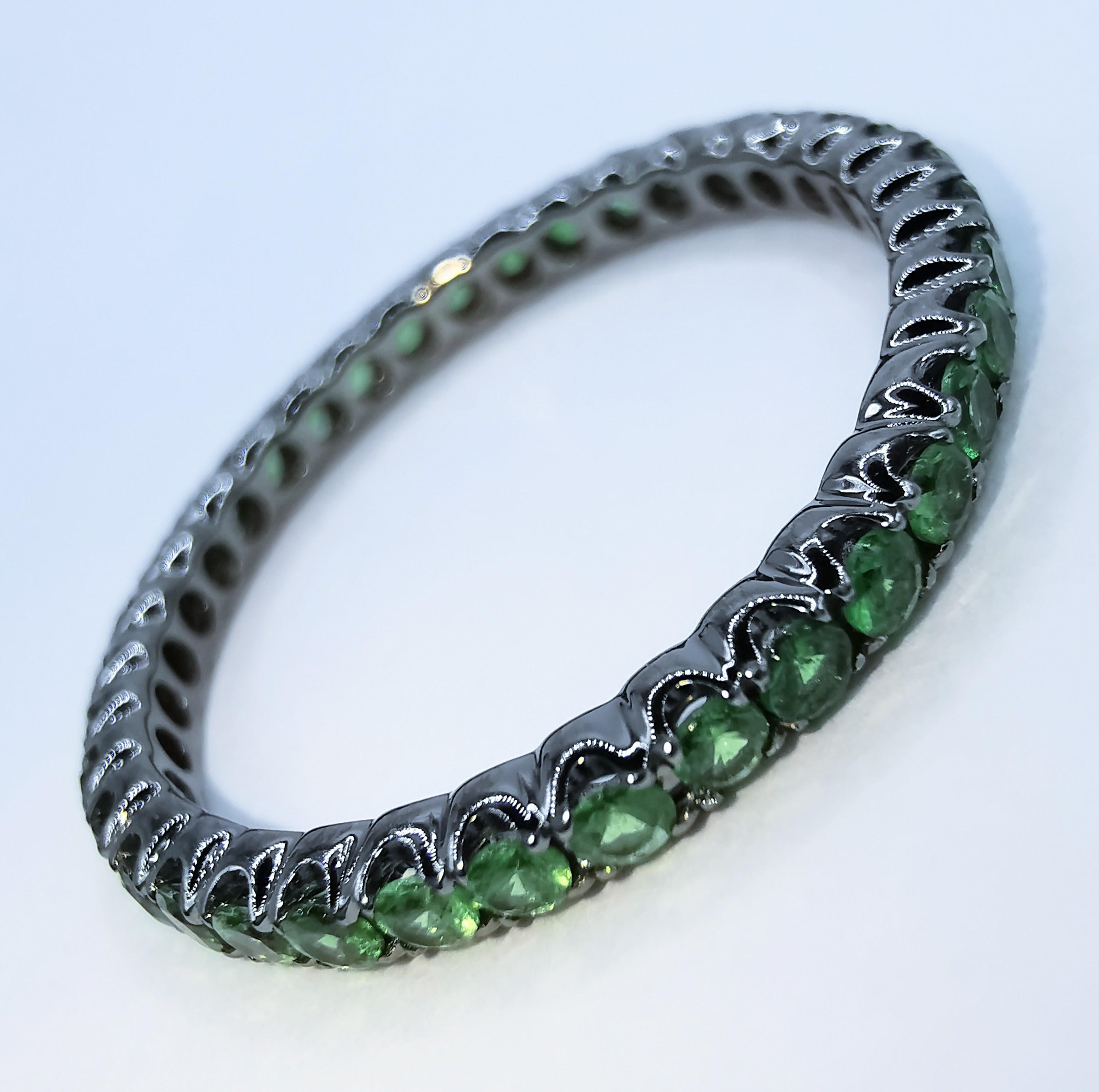 For Sale:  14K Black Gold Tsavorite Full Eternity Band Wedding Stacking Fashion Ring 2