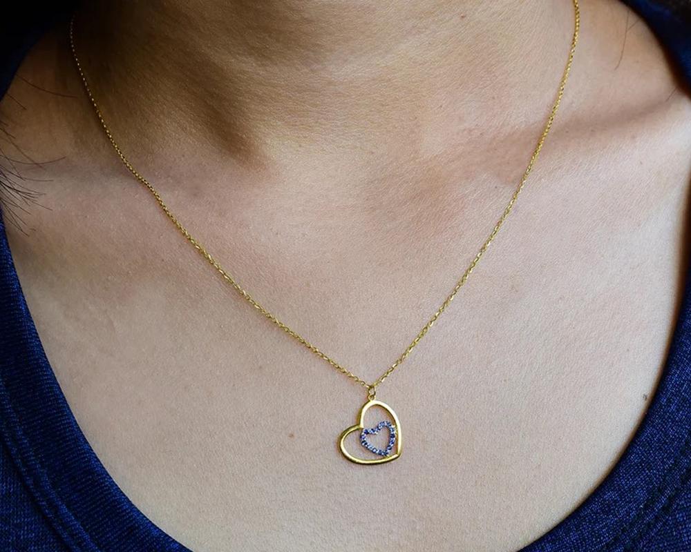 14k Gold Blue Sapphire Necklace Dainty Heart Necklace For Sale 1