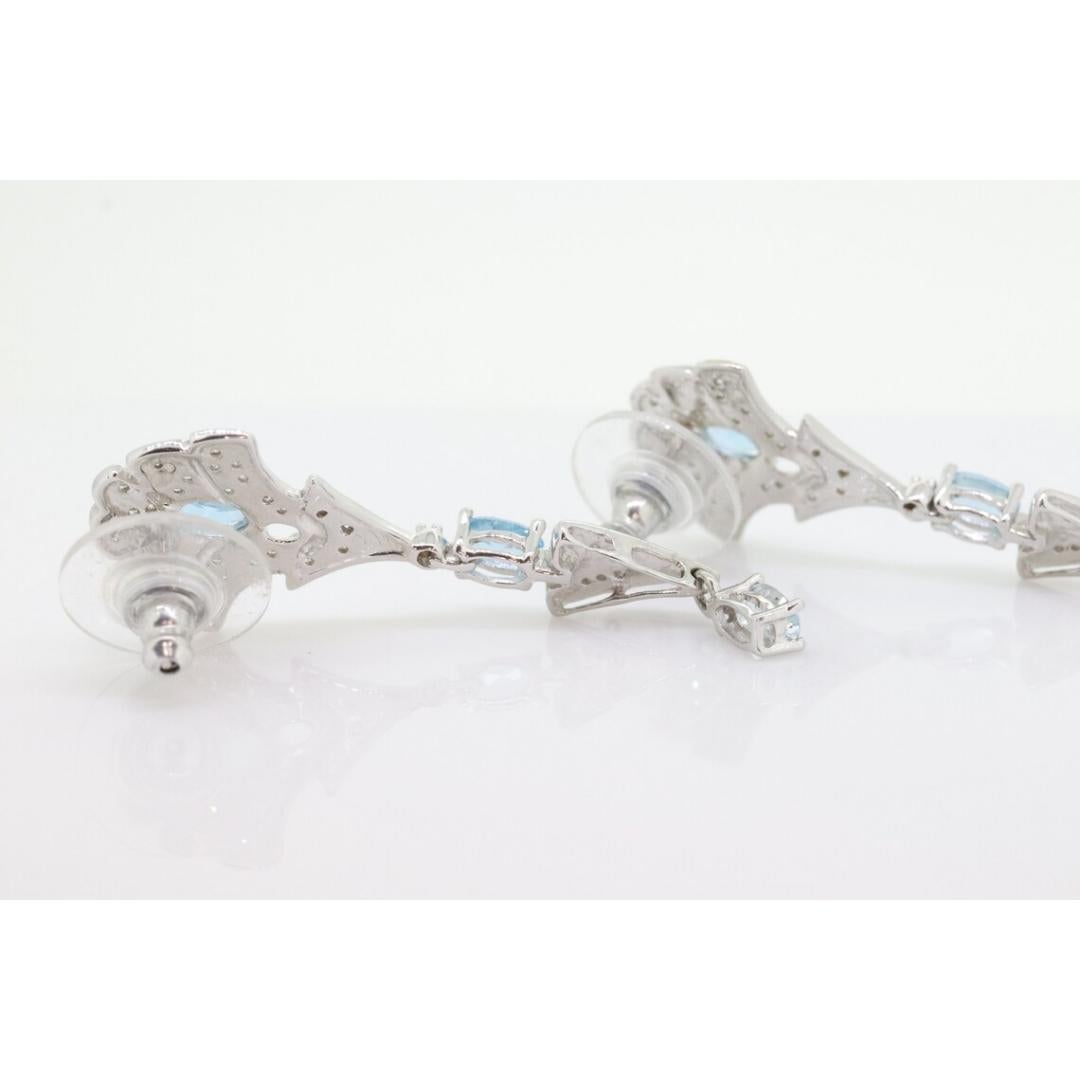 14k Blue TOPAZ and Diamond Dangle earrings. Blue Topaz Princess Earrings. In Good Condition For Sale In Port Charlotte, FL