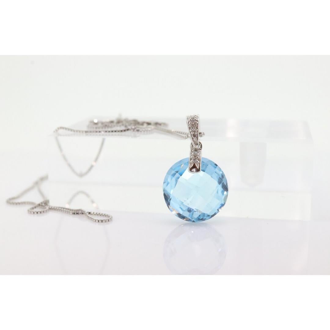 Ciondolo con TOPAZ blu e diamanti 14k. Ciondolo a goccia CANDY di alta qualità. In condizioni buone in vendita a Port Charlotte, FL