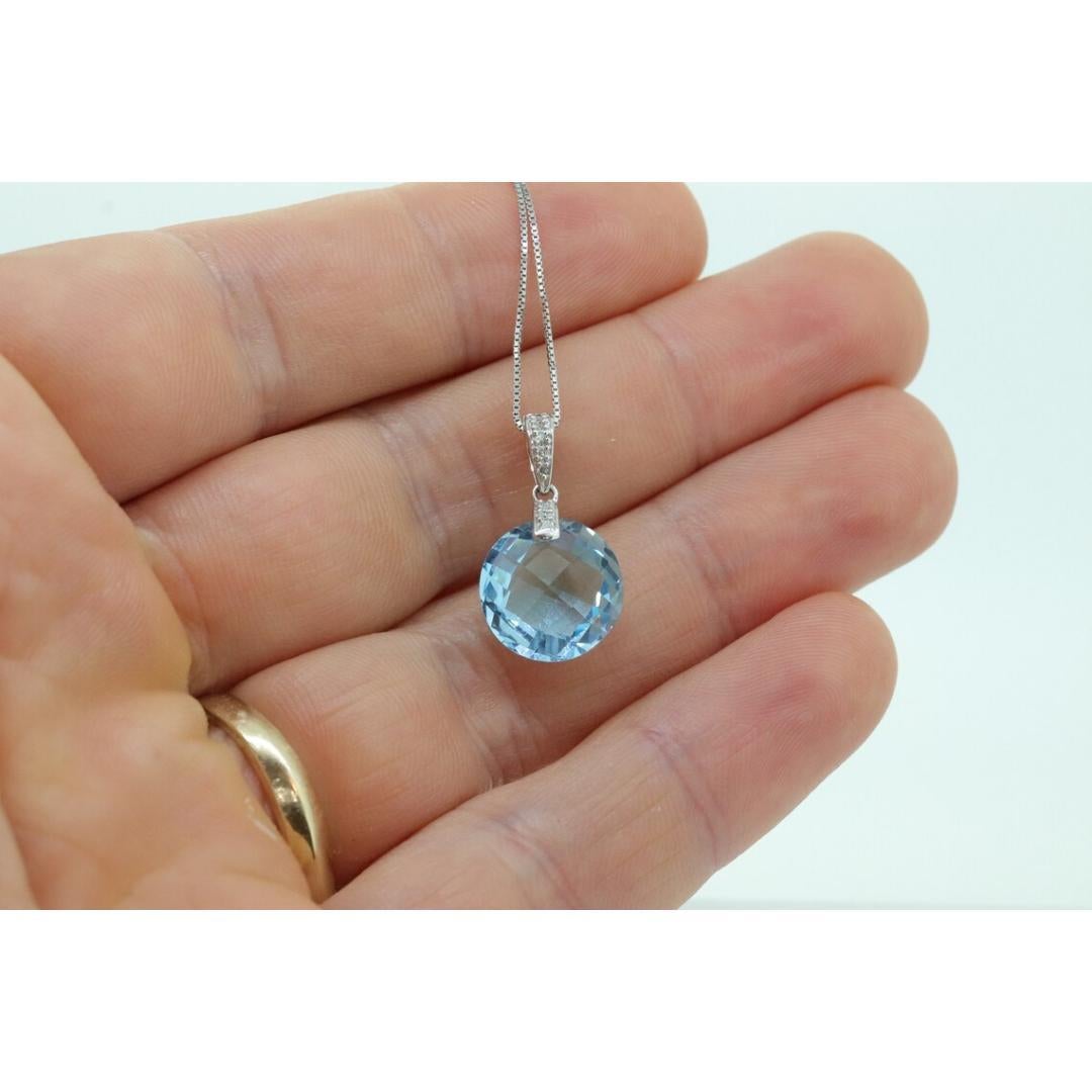 Ciondolo con TOPAZ blu e diamanti 14k. Ciondolo a goccia CANDY di alta qualità. in vendita 1