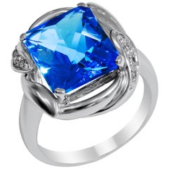 14 Karat Blue Topaz and Diamond Ladies Ring
