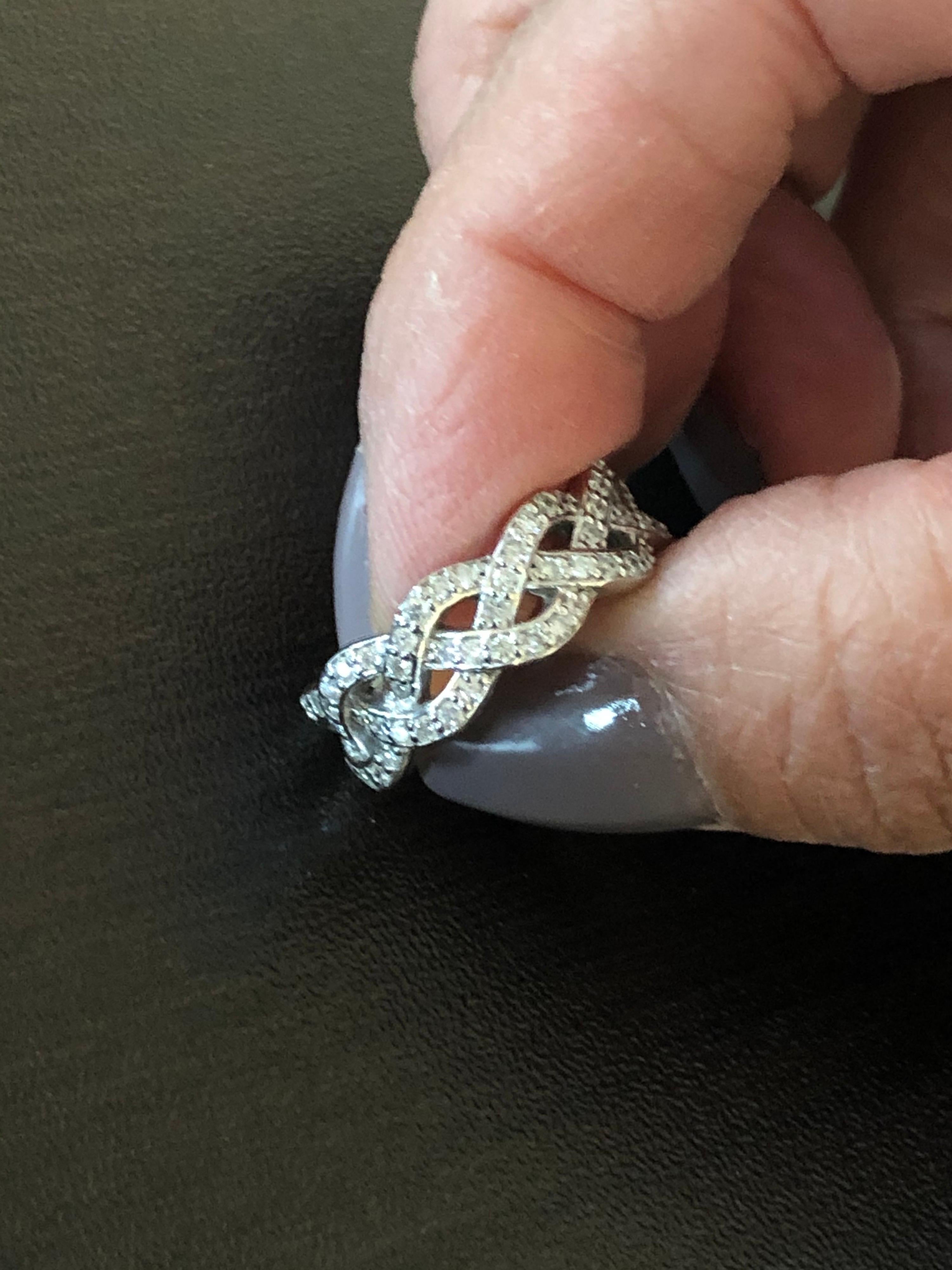 Bague en diamant tressé 14 carats Neuf - En vente à Great Neck, NY