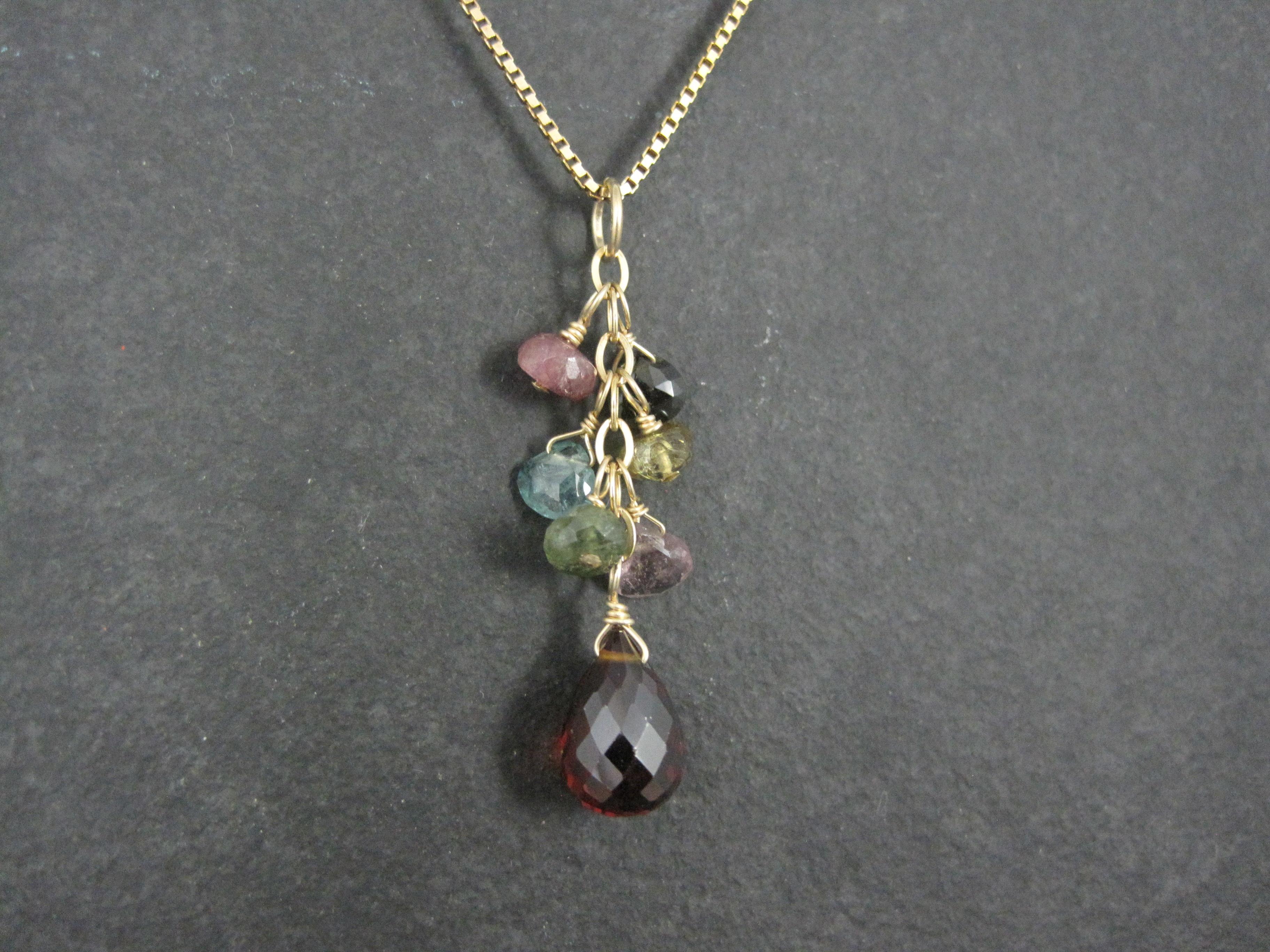 Collar con Colgante de Piedras Preciosas Briolette de 14K en venta 6