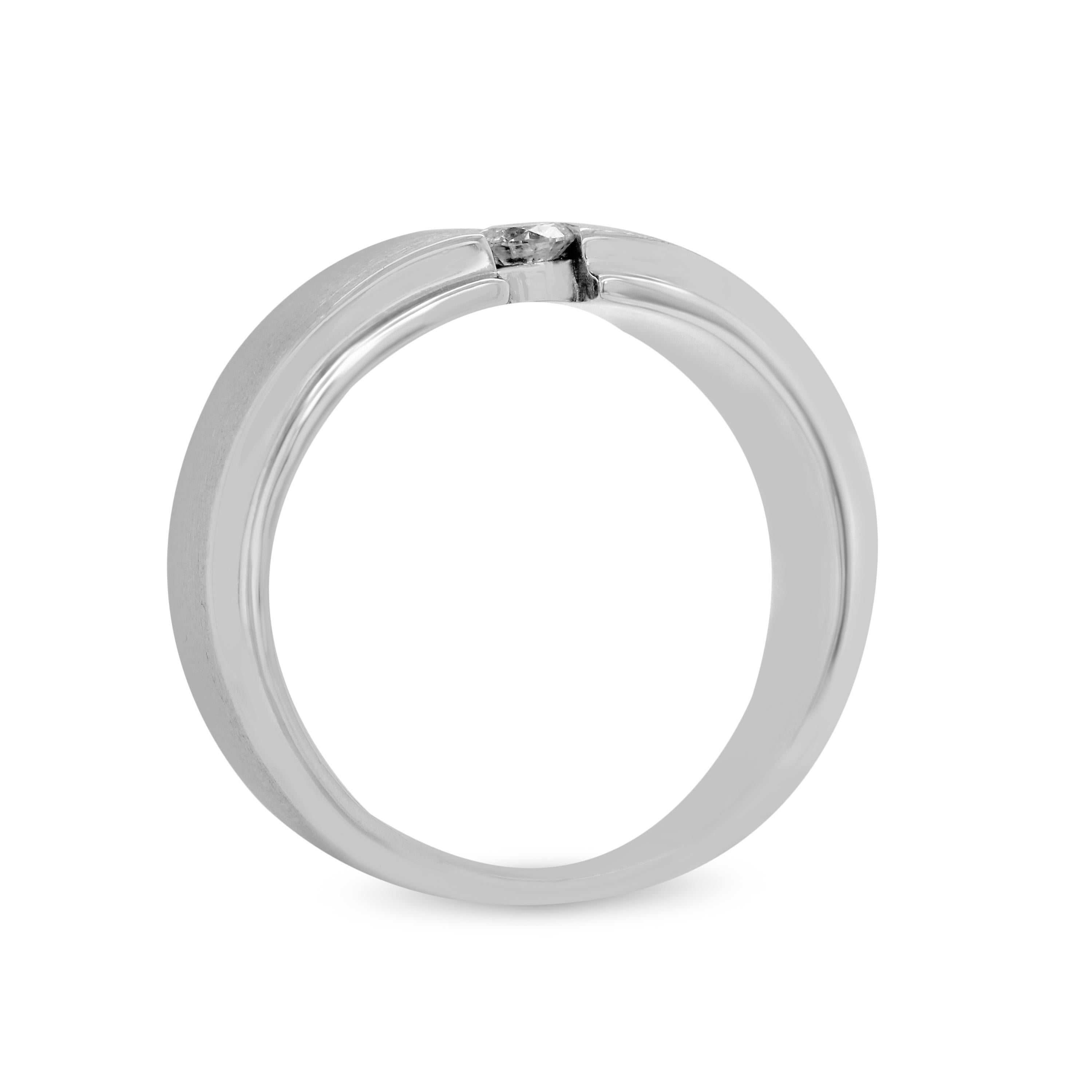 Weißgold-Herrenbandring mit 14 Karat gebürstetem, mattem und hochglanzpoliertem Diamant (Rundschliff) im Angebot