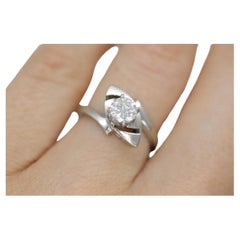 14K Bypass-Diamant Solitär-Ring. Gesamt 0,48 Karat Diamant Solitär. Gestapelt.