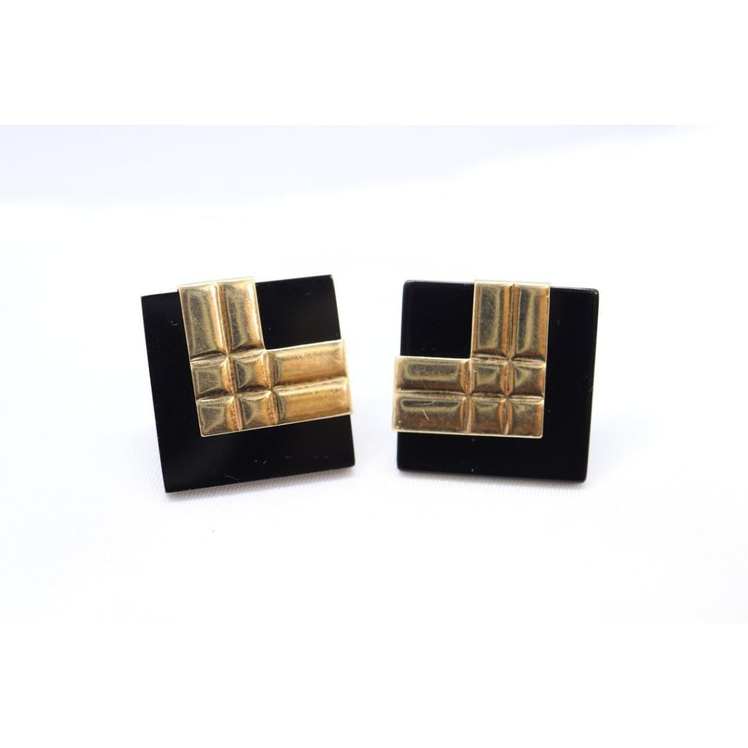 14k Carved Onyx Square Earrings. 14k Peter Brams Carved Gemstone Stud PBD 5