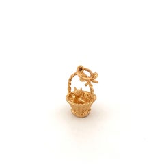 14K Cat in Basket Charm