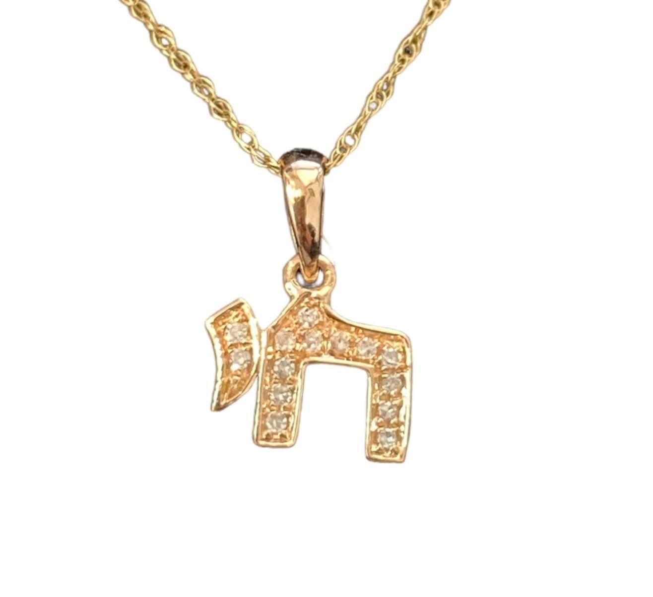 Moderno Collana di diamanti naturali Chai 14K in vendita