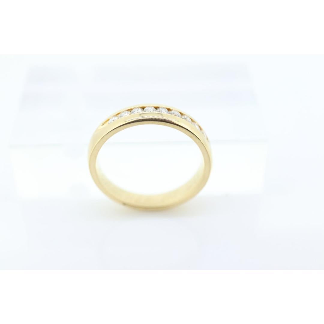 Fascia per l'eternità con diamante a canale da 14k. Anello dell'eternità con canale di diamanti unisex in vendita 6