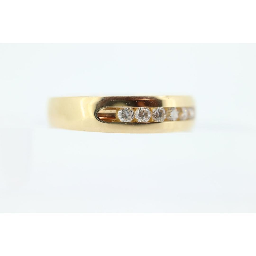 Fascia per l'eternità con diamante a canale da 14k. Anello dell'eternità con canale di diamanti unisex In condizioni buone in vendita a Port Charlotte, FL