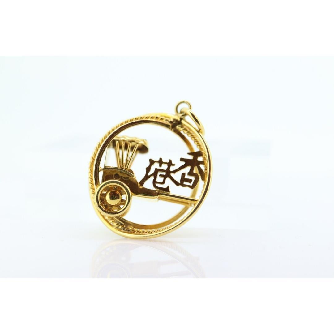 14k Ciondolo a medaglione con carrello cinese RICKSHAW. 14k 3D Carrozza BUGGY risciò in vendita 1