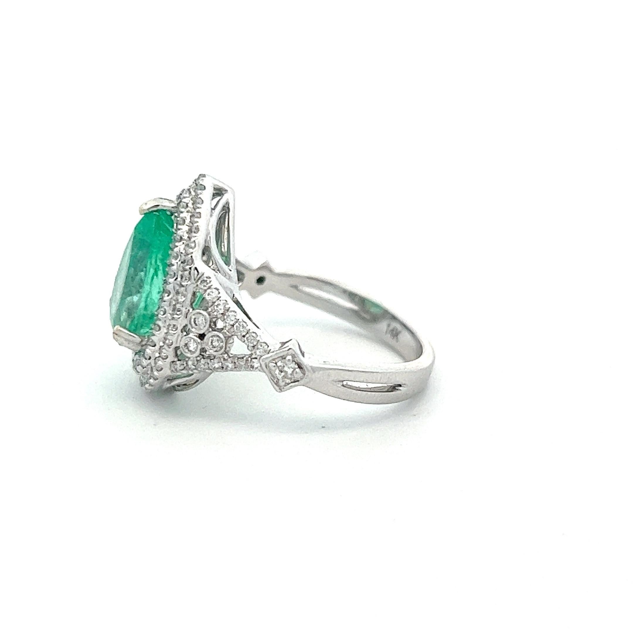 Pear Cut 14k Colombian Emerald Diamond Ring For Sale