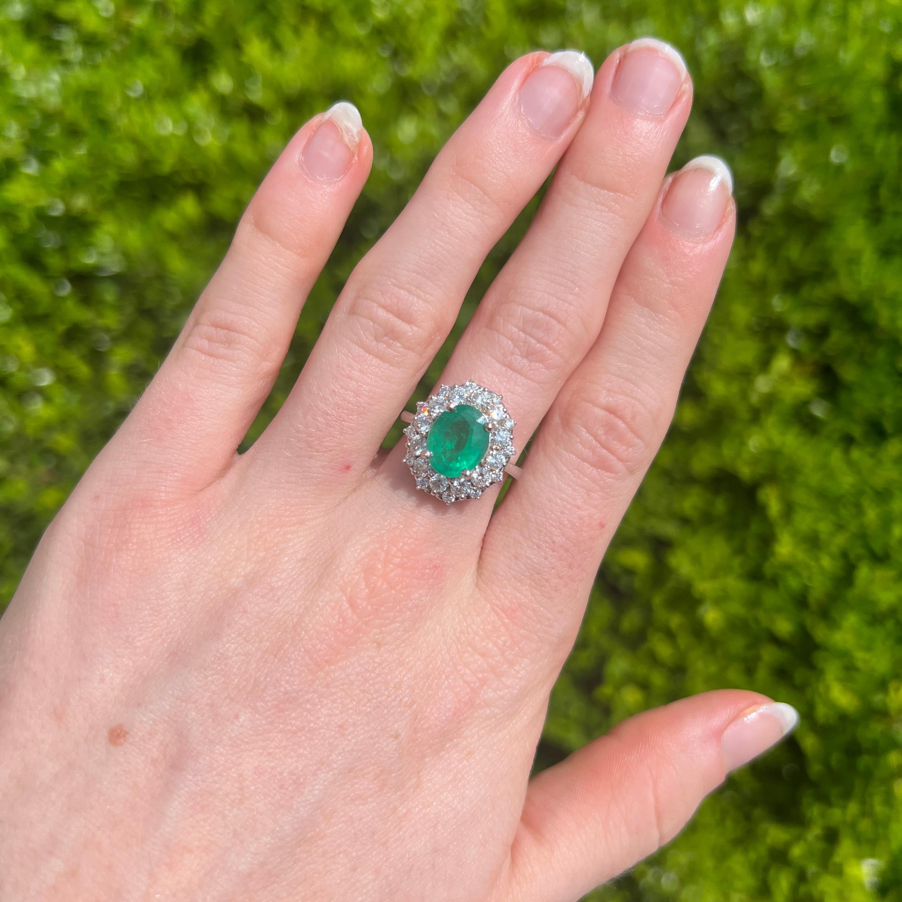 Women's 14k Colombian Emerald Diamond Ring