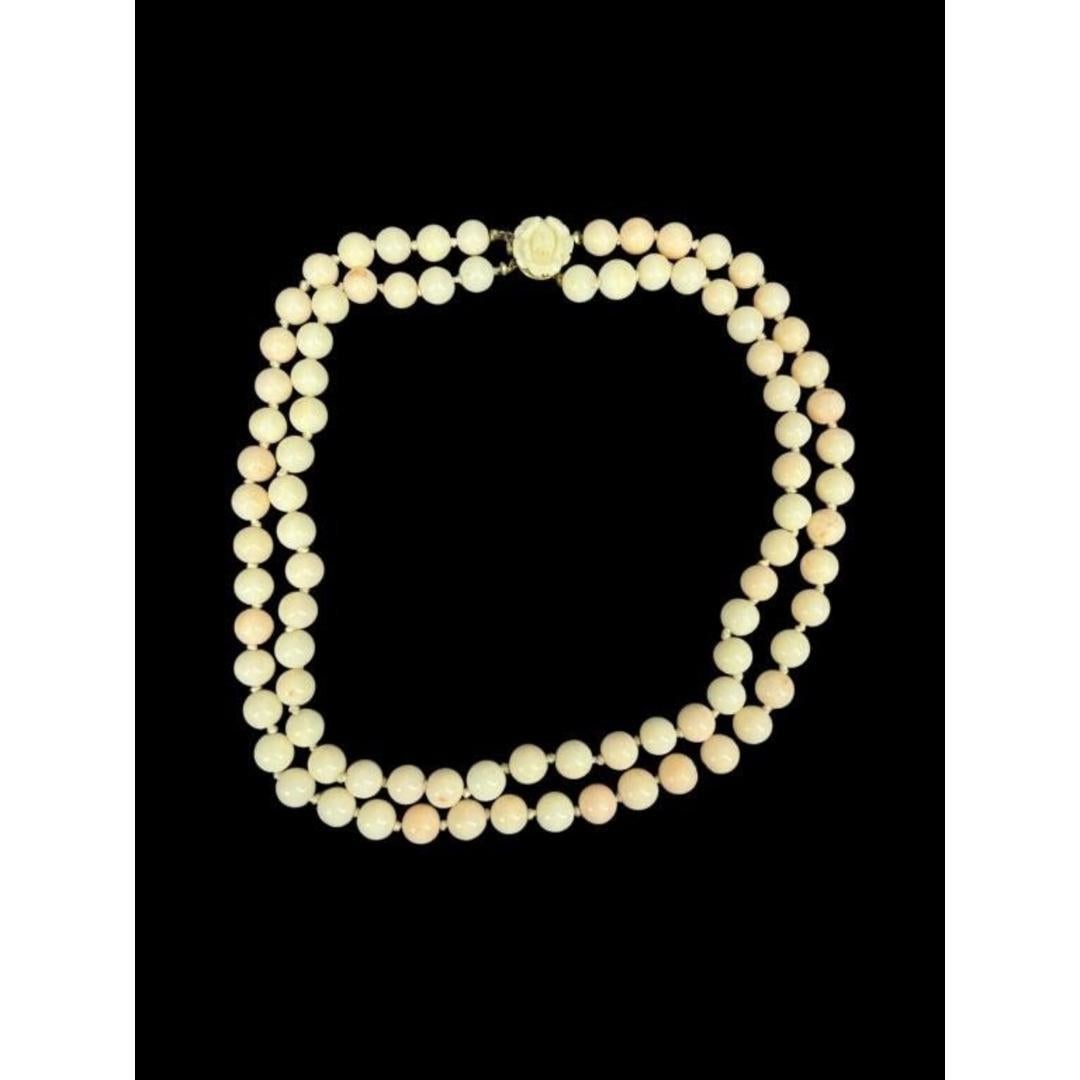 14k Coral Carved Angel Skin Salmon Bead Necklace. Two Strand Peach White Coral For Sale 5